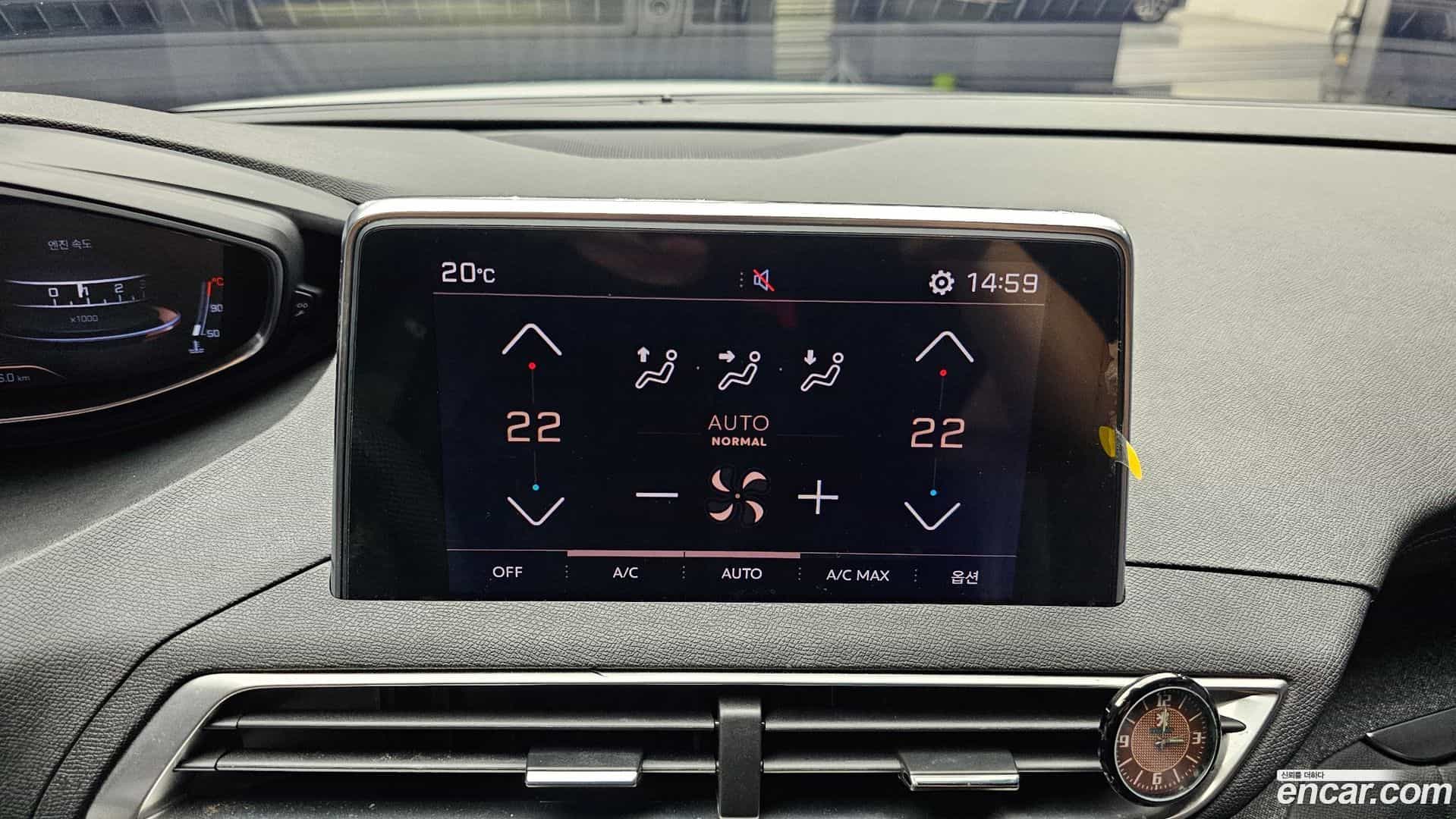 5008 Peugeot 2019.6-OPTION-048