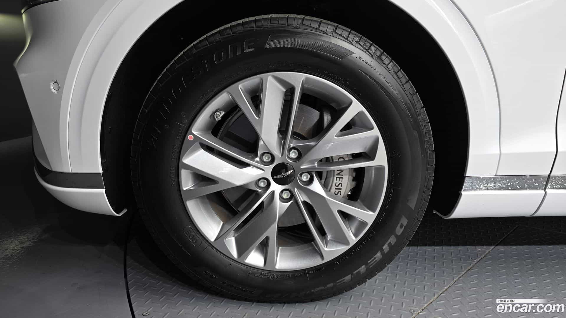 GV70 Genesis 2025.6-OUTER-005