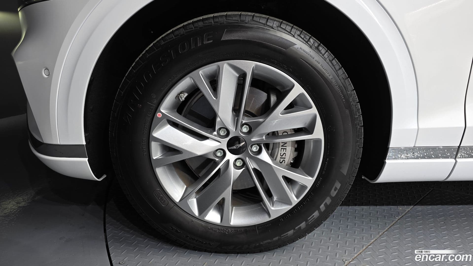 Main__Slider__Photo:GV70 Genesis 2025.6-4