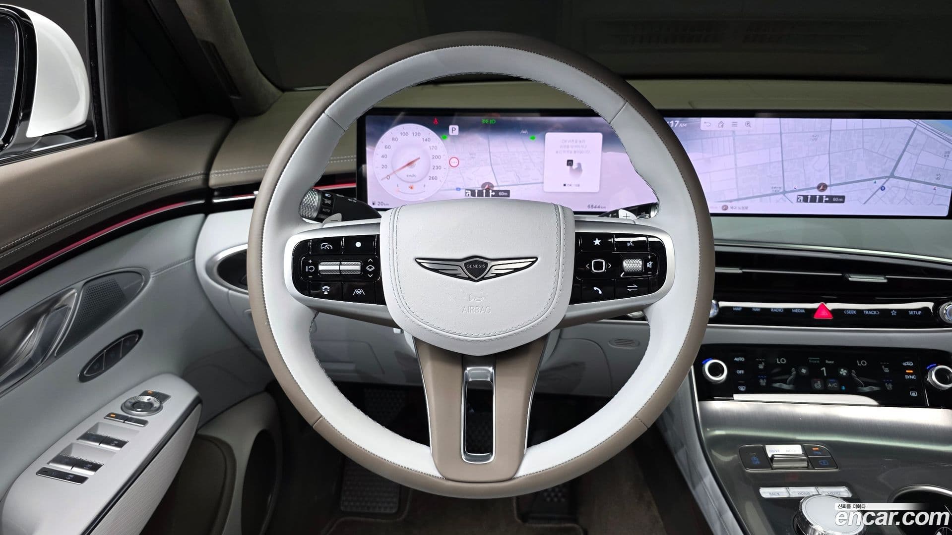 Main__Slider__Photo:GV70 Genesis 2025.6-12
