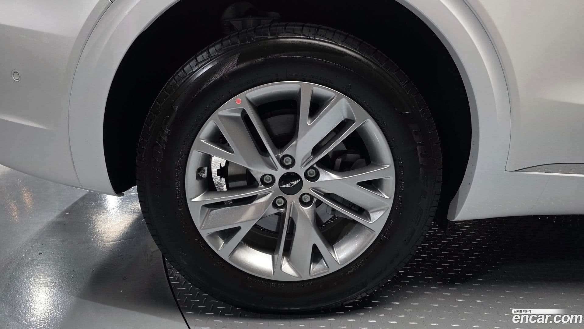 Main__Slider__Photo:GV70 Genesis 2025.6-20