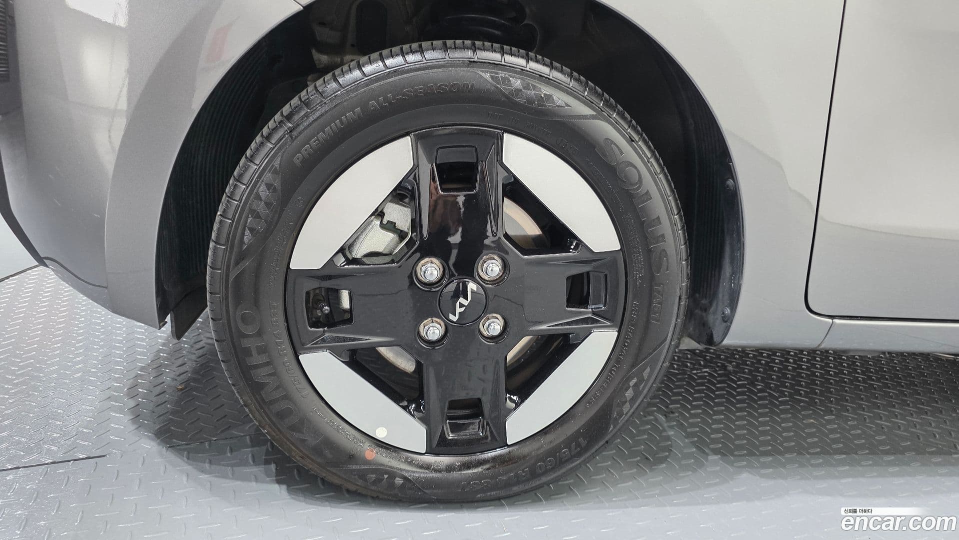 Main__Slider__Photo:RAY Kia 2024.3-4