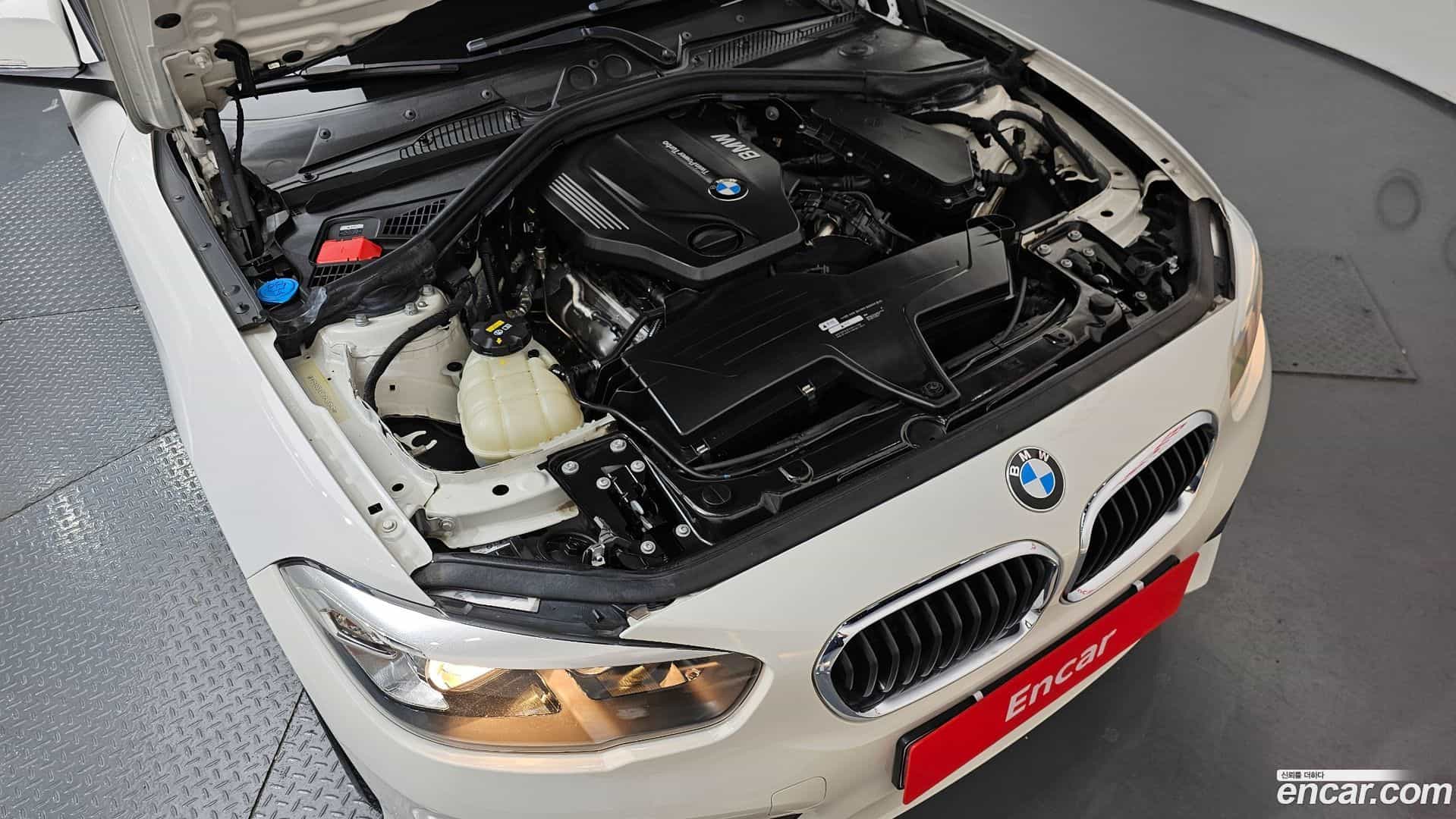 1-Series BMW 2018.1-OUTER-006