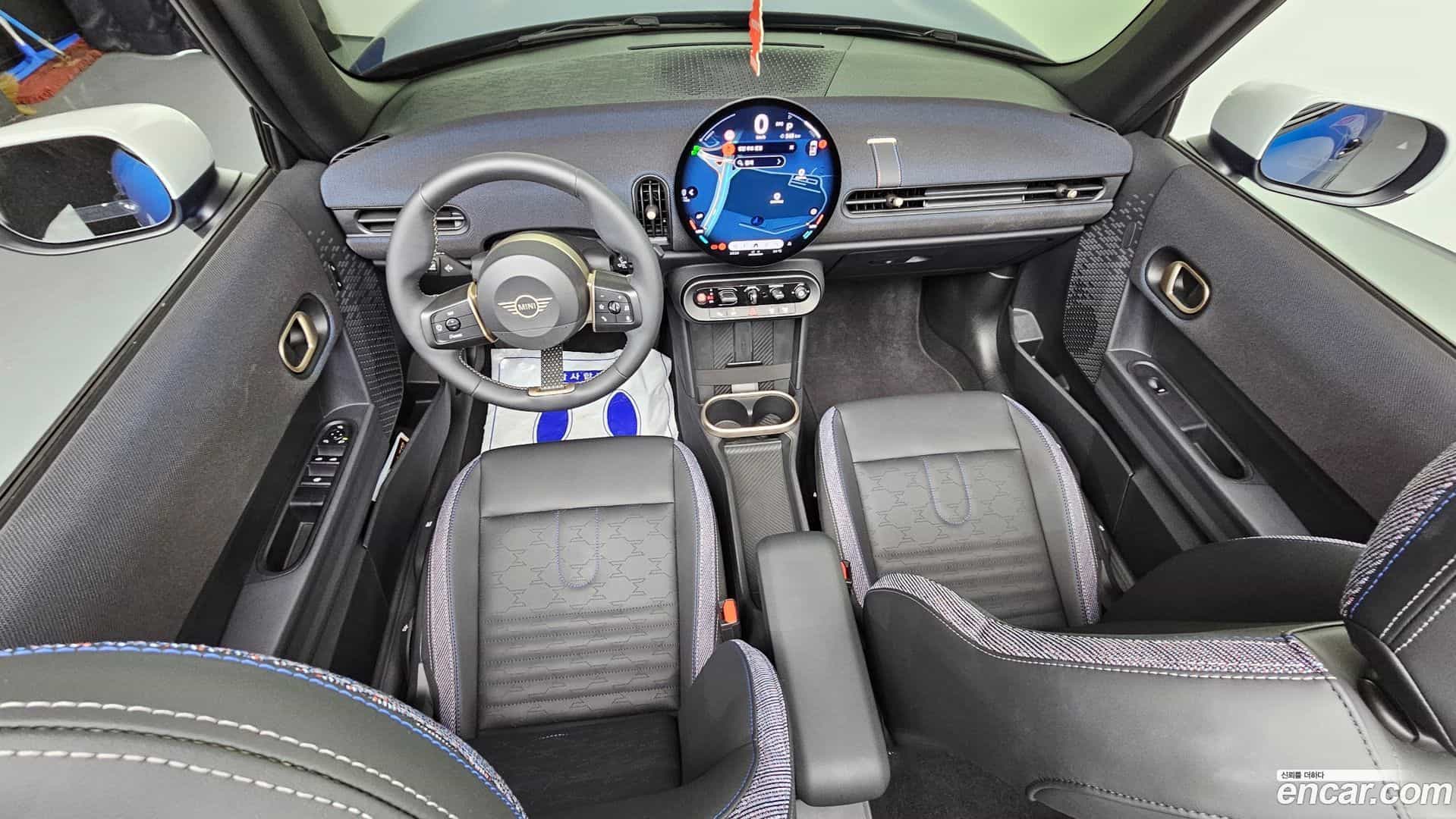 Cooper Convertible Mini 2025.3-INNER-007