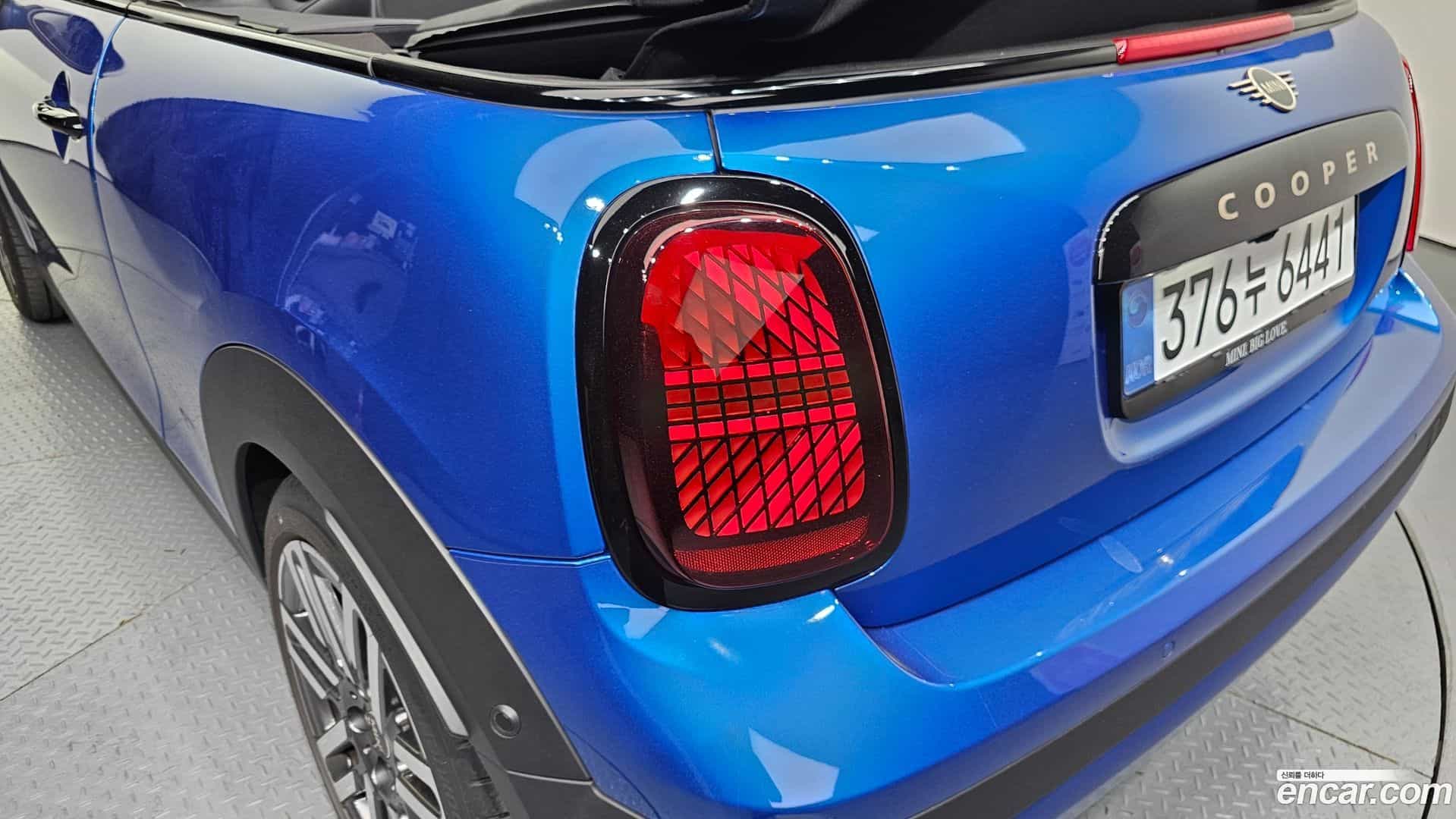 Cooper Convertible Mini 2025.3-OUTER-033