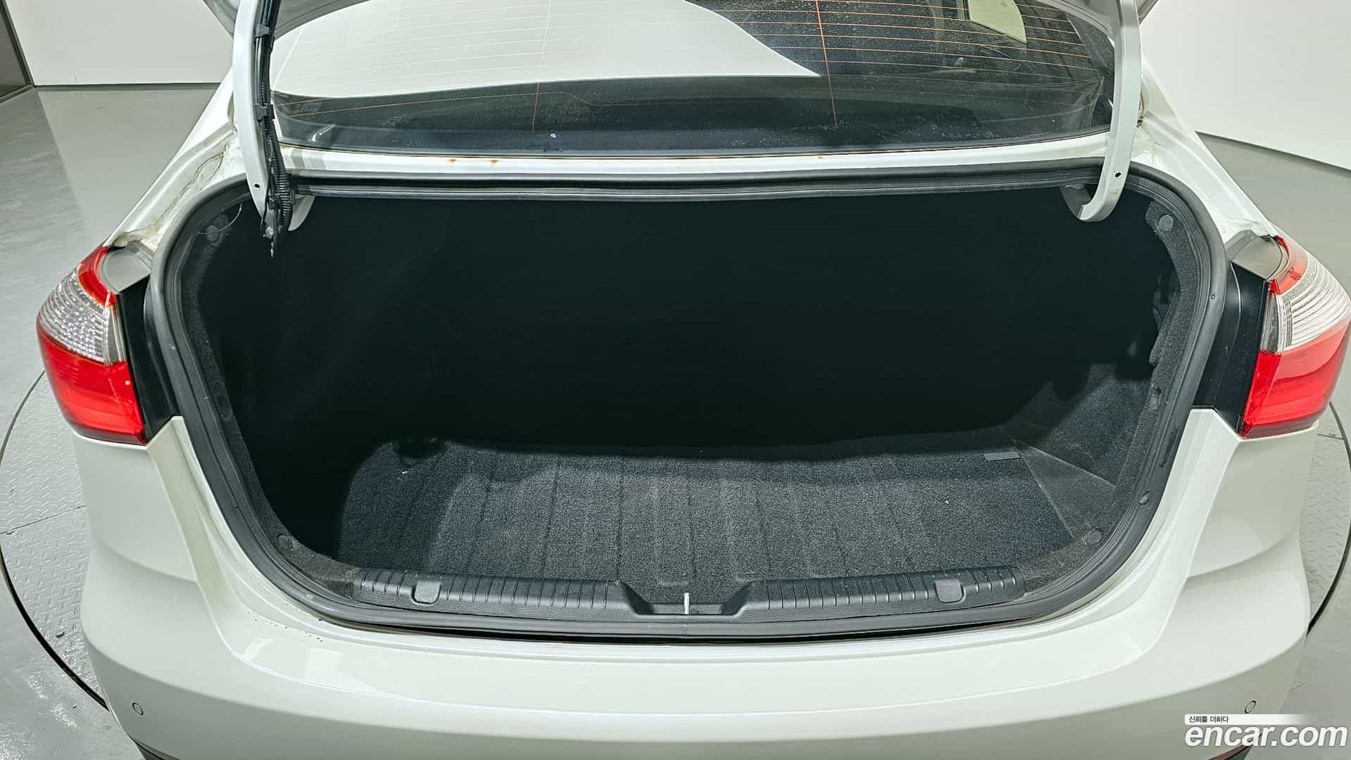 K3 Kia 2015.3-OPTION-024
