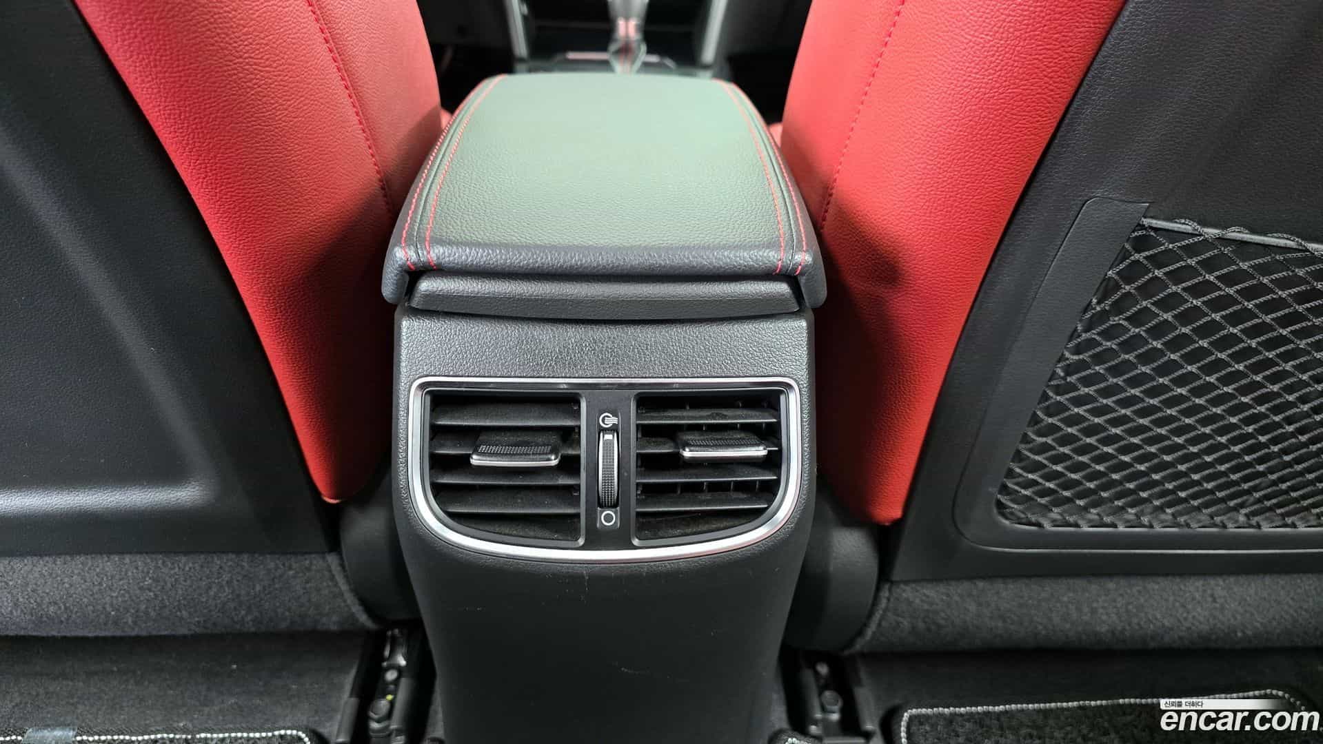 AVANTE Hyundai 2016.6-OPTION-020
