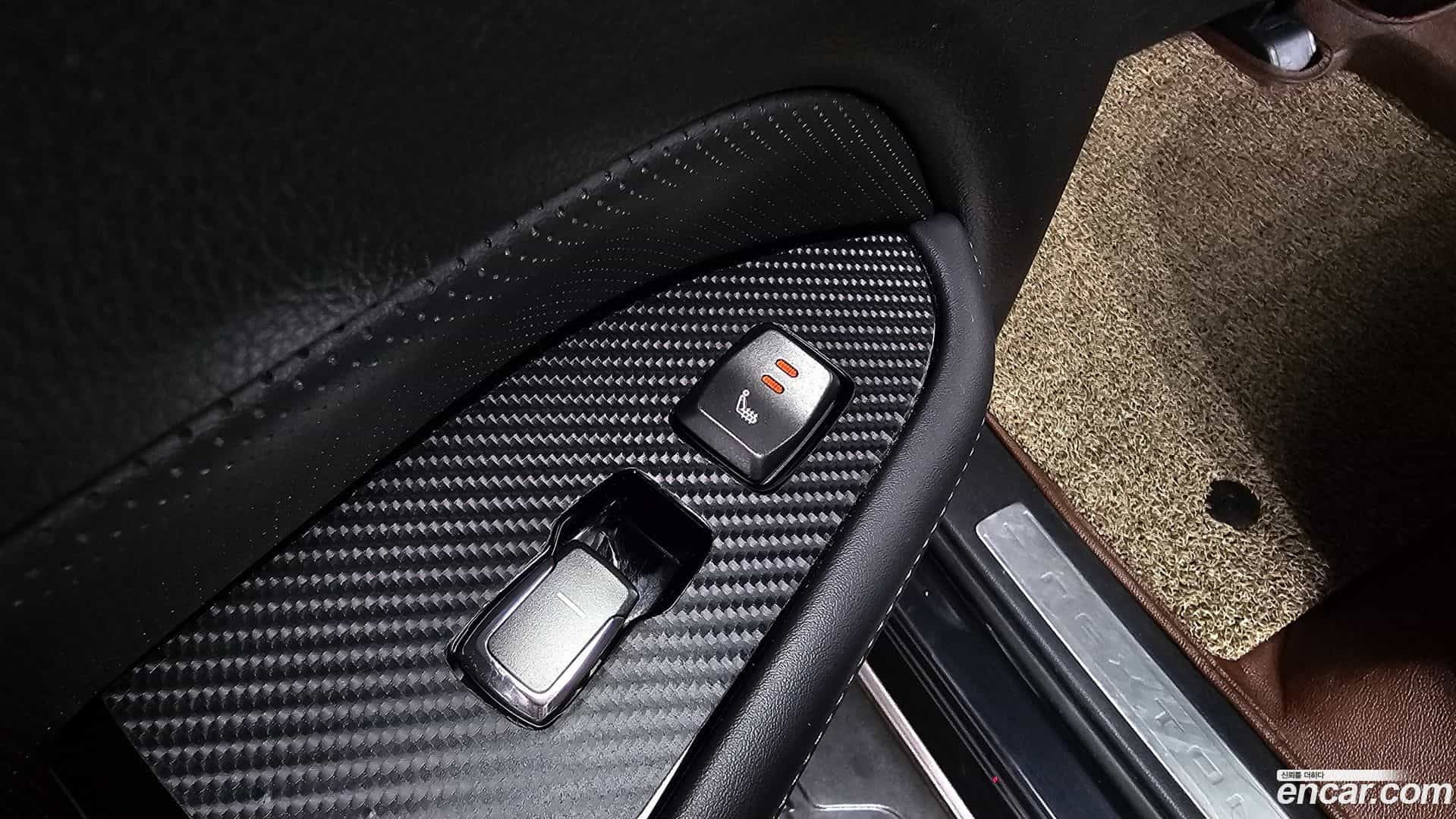 Rexton KG Mobility 2018.3-OPTION-023