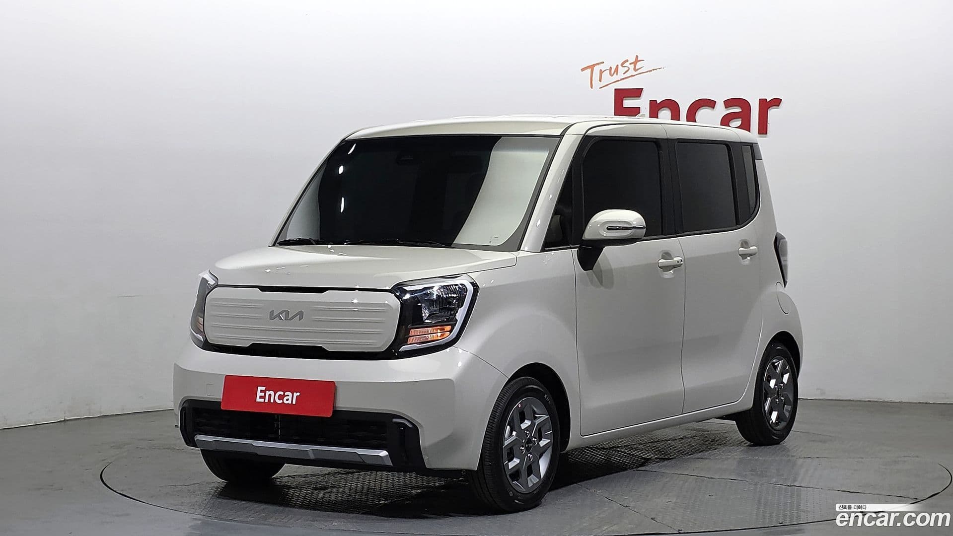 Main__Slider__Photo:RAY Kia 2025.1-0