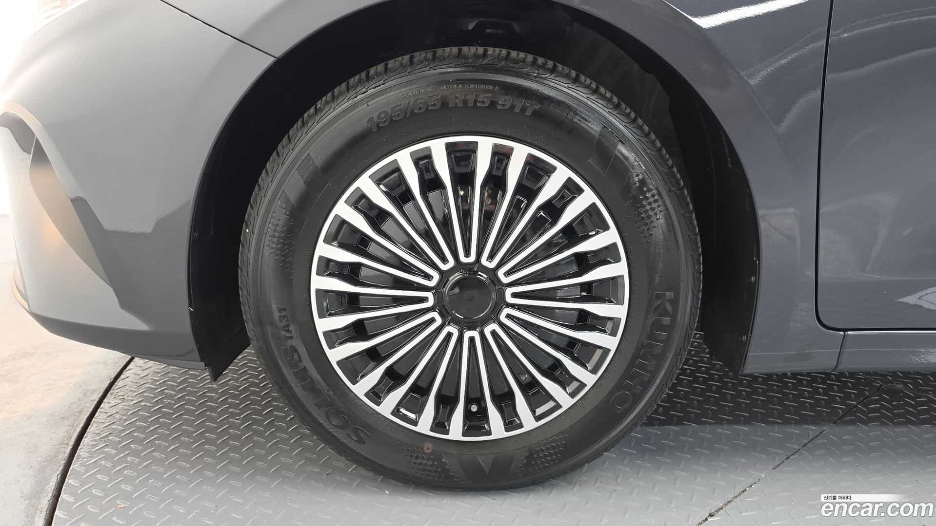 K3 Kia 2023.1-OUTER-005