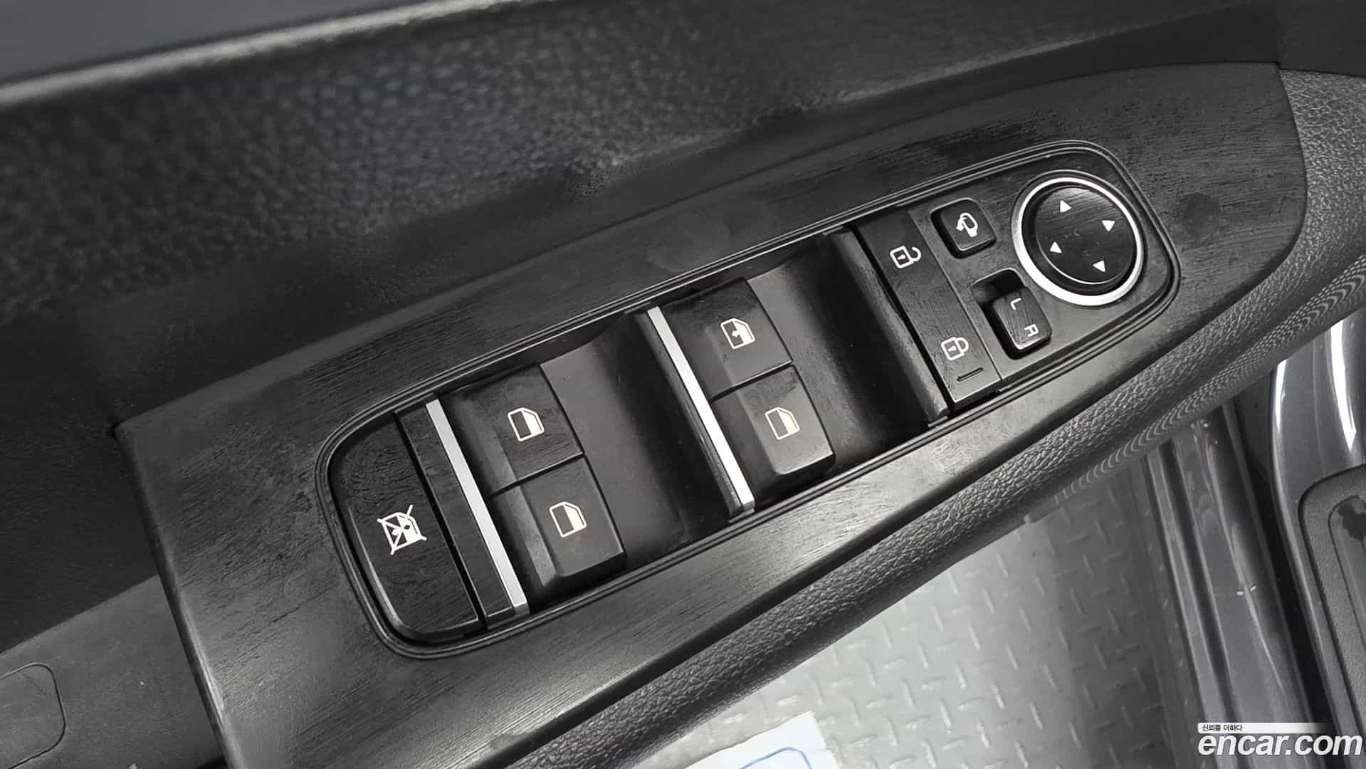 K3 Kia 2023.1-OPTION-018