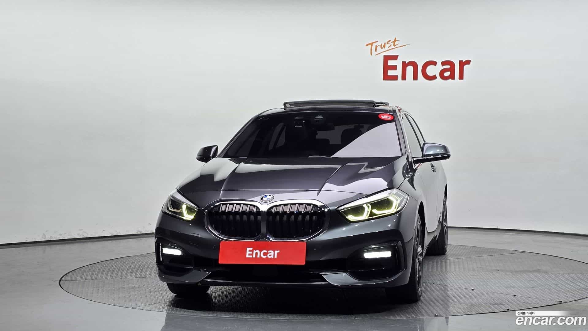 1-Series BMW 2021.4-OUTER-003