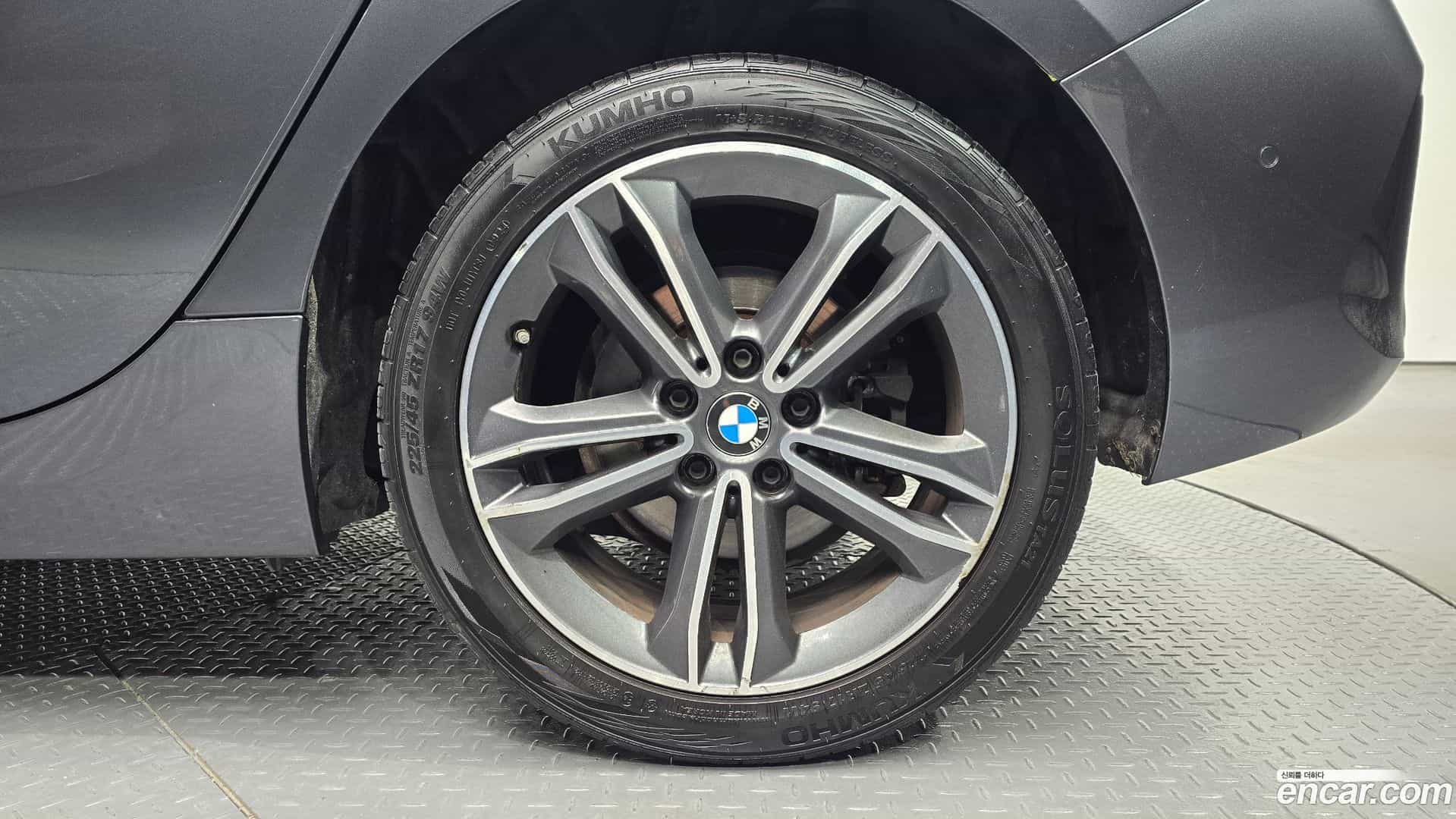 1-Series BMW 2021.4-OUTER-031