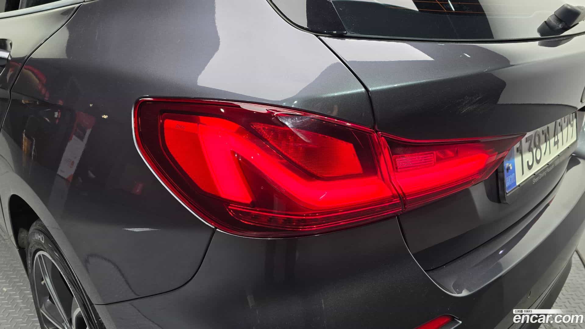 1-Series BMW 2021.4-OUTER-033