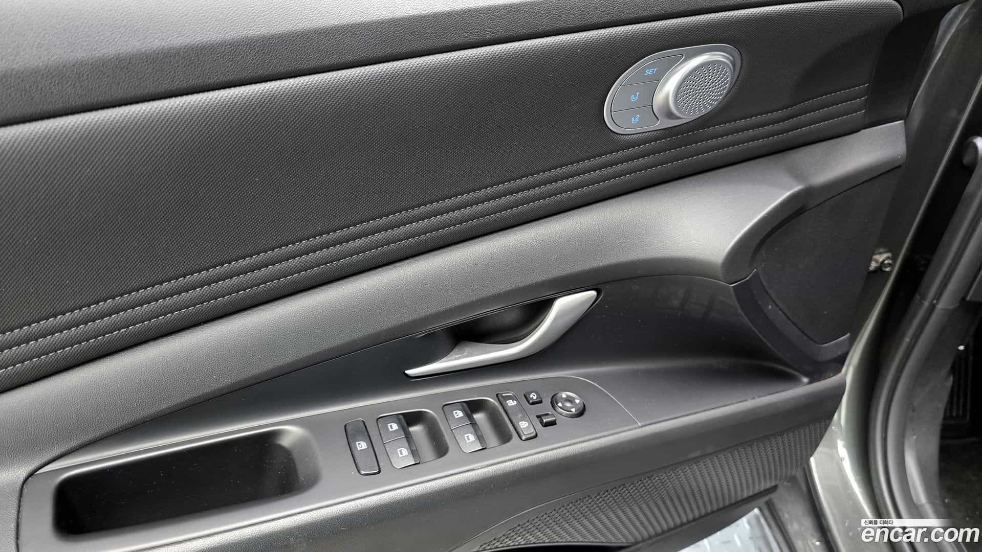 AVANTE Hyundai 2022.3-OPTION-017