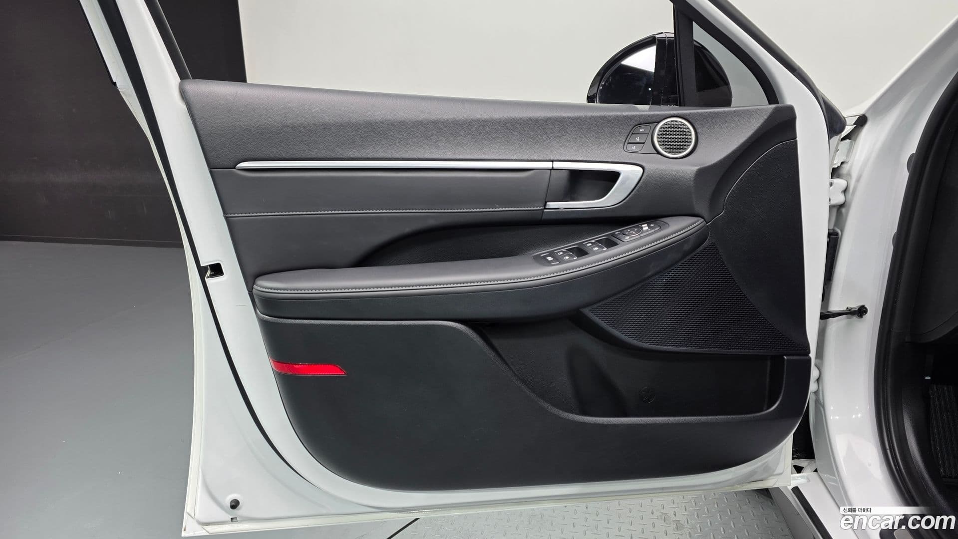 Main__Slider__Photo:Sonata Hyundai 2021.7-23