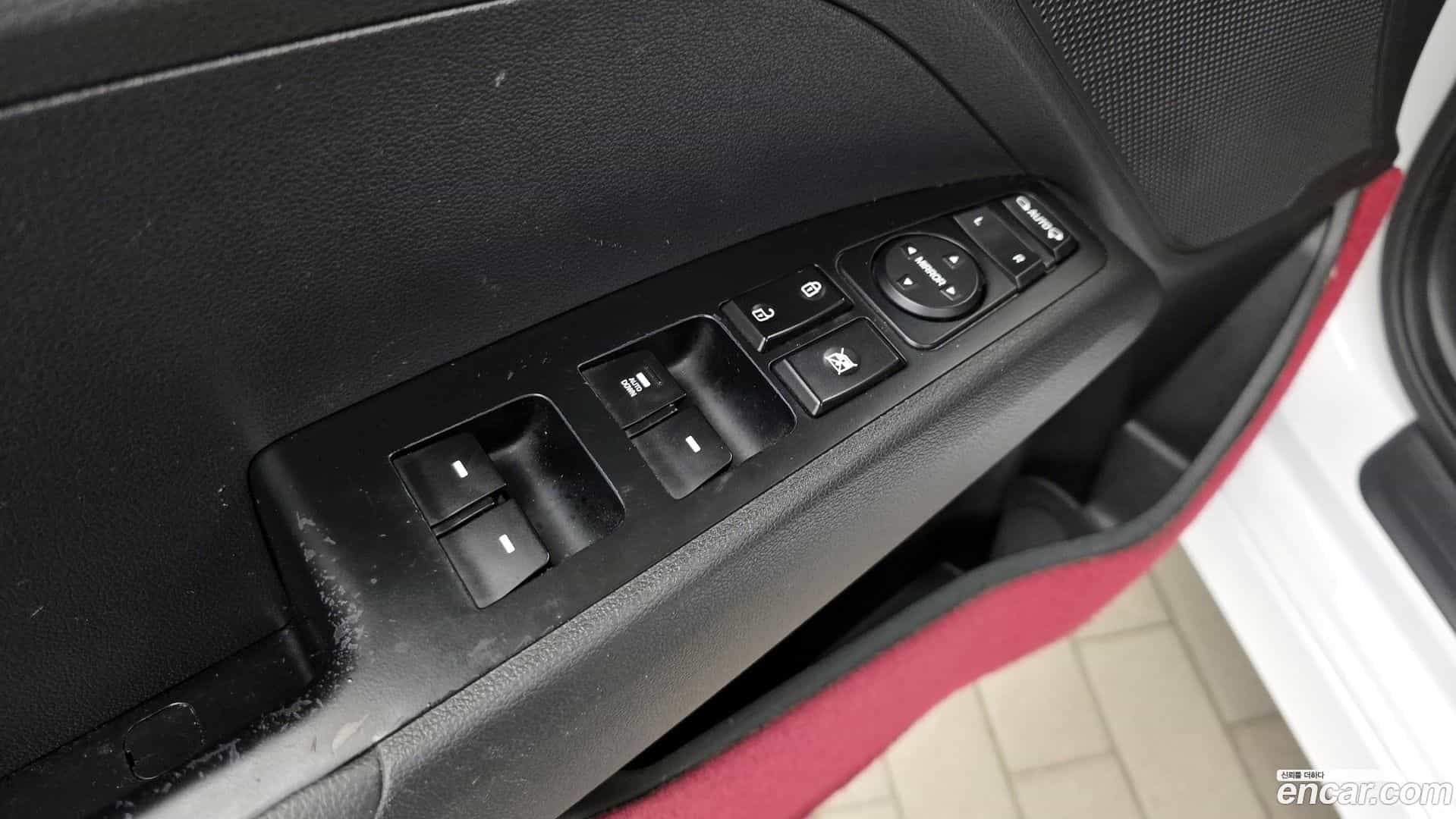 AVANTE Hyundai 2017.0-OPTION-045