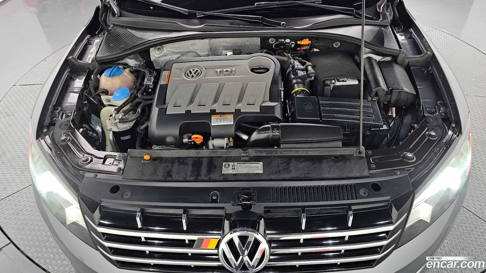 Passat Volkswagen 2013.6-OUTER-006