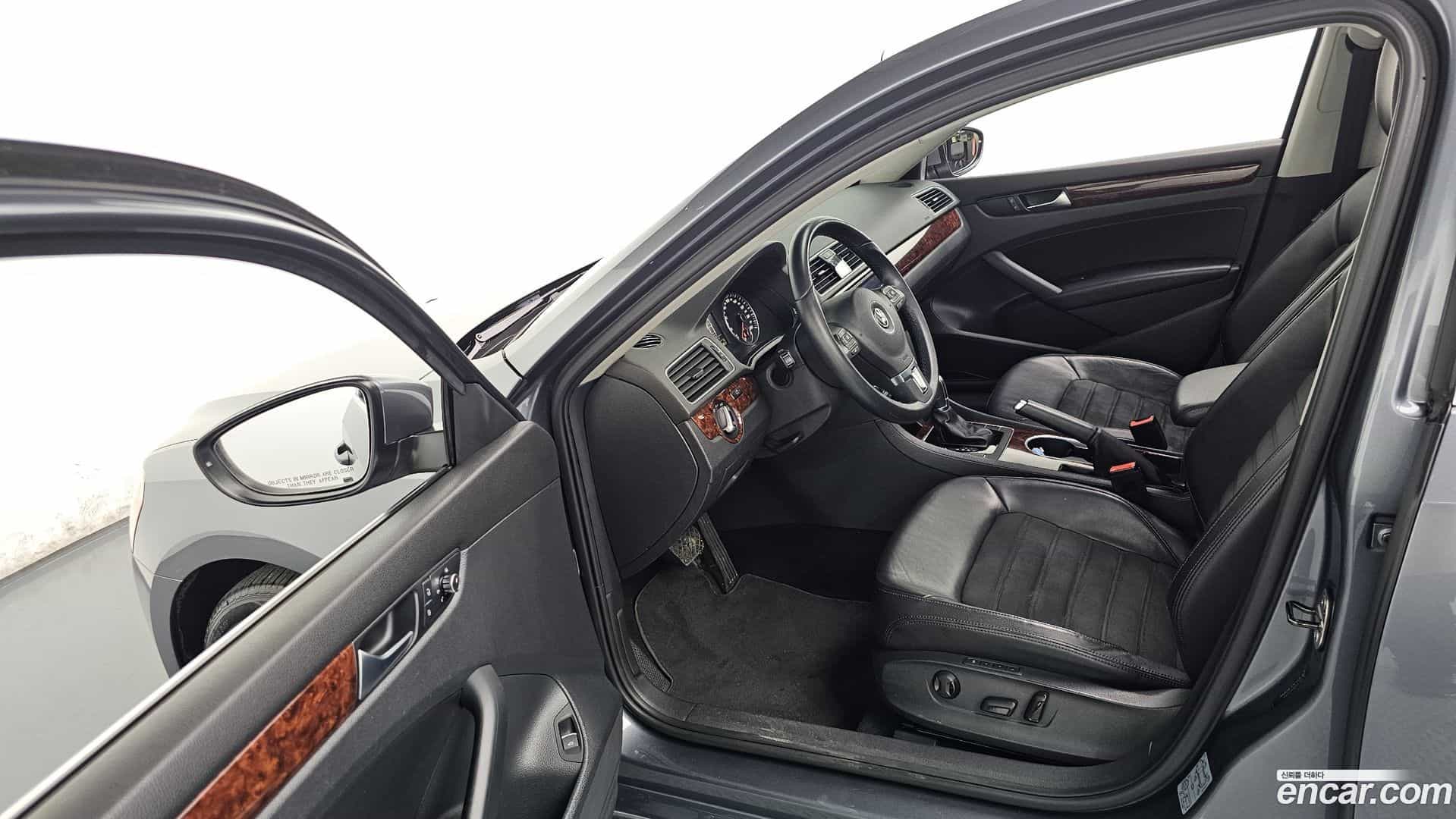 Passat Volkswagen 2013.6-INNER-010
