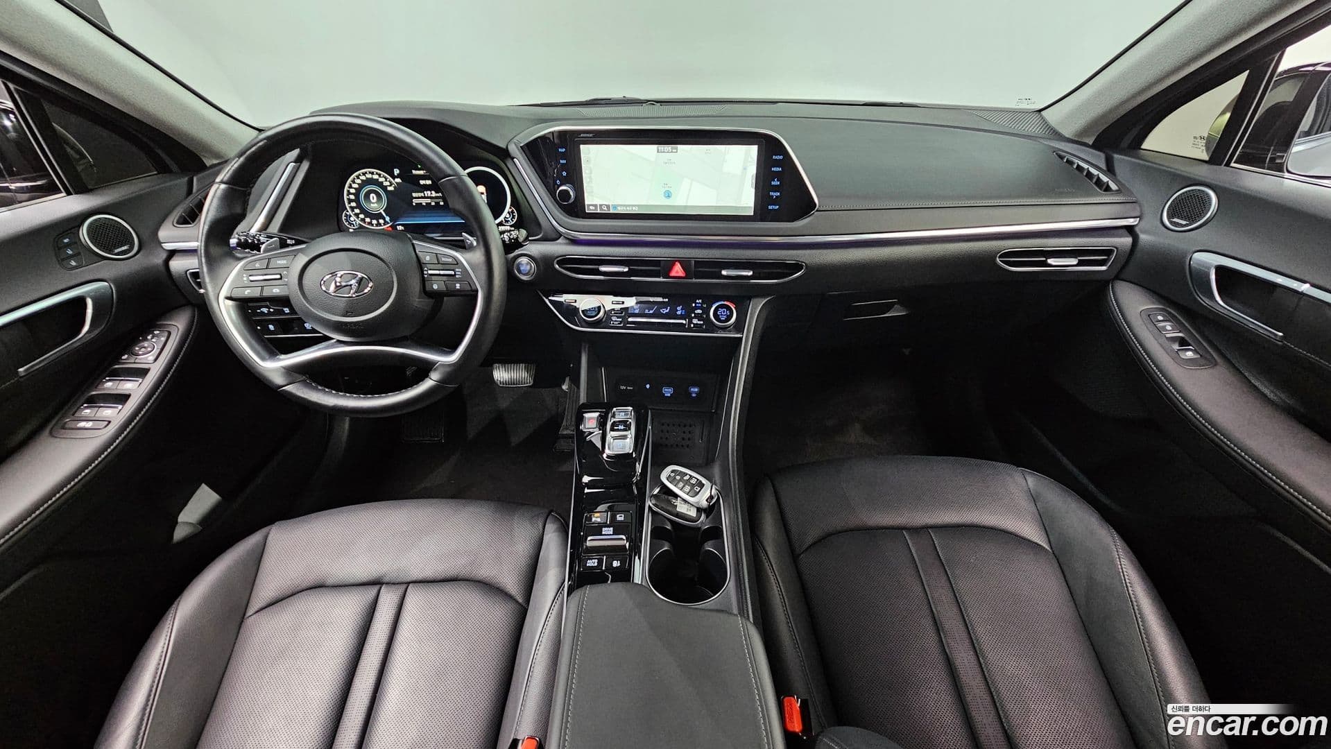 Main__Slider__Photo:Sonata Hyundai 2022.6-6
