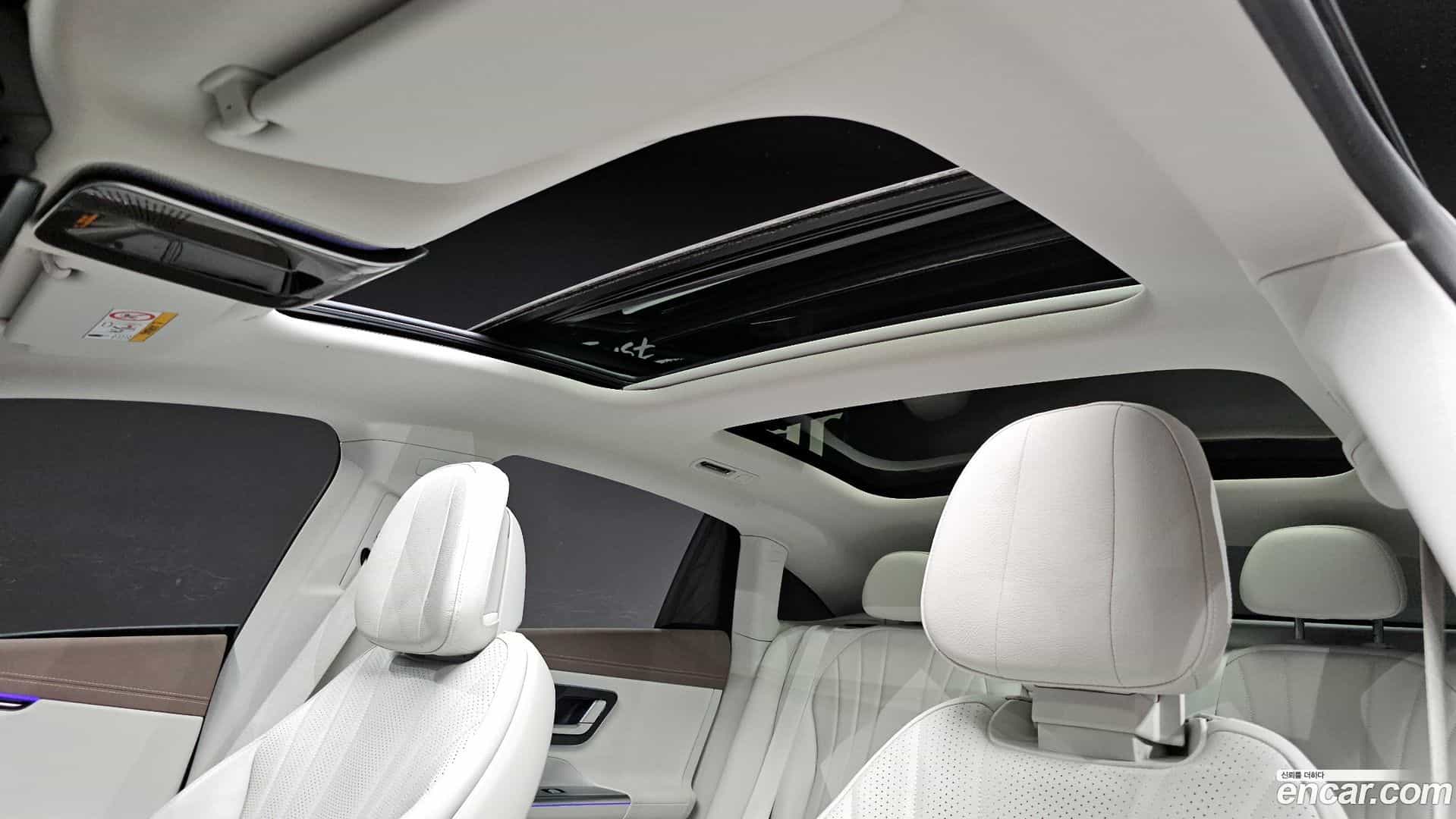 EQE Mercedes-Benz 2023.7-OPTION-022