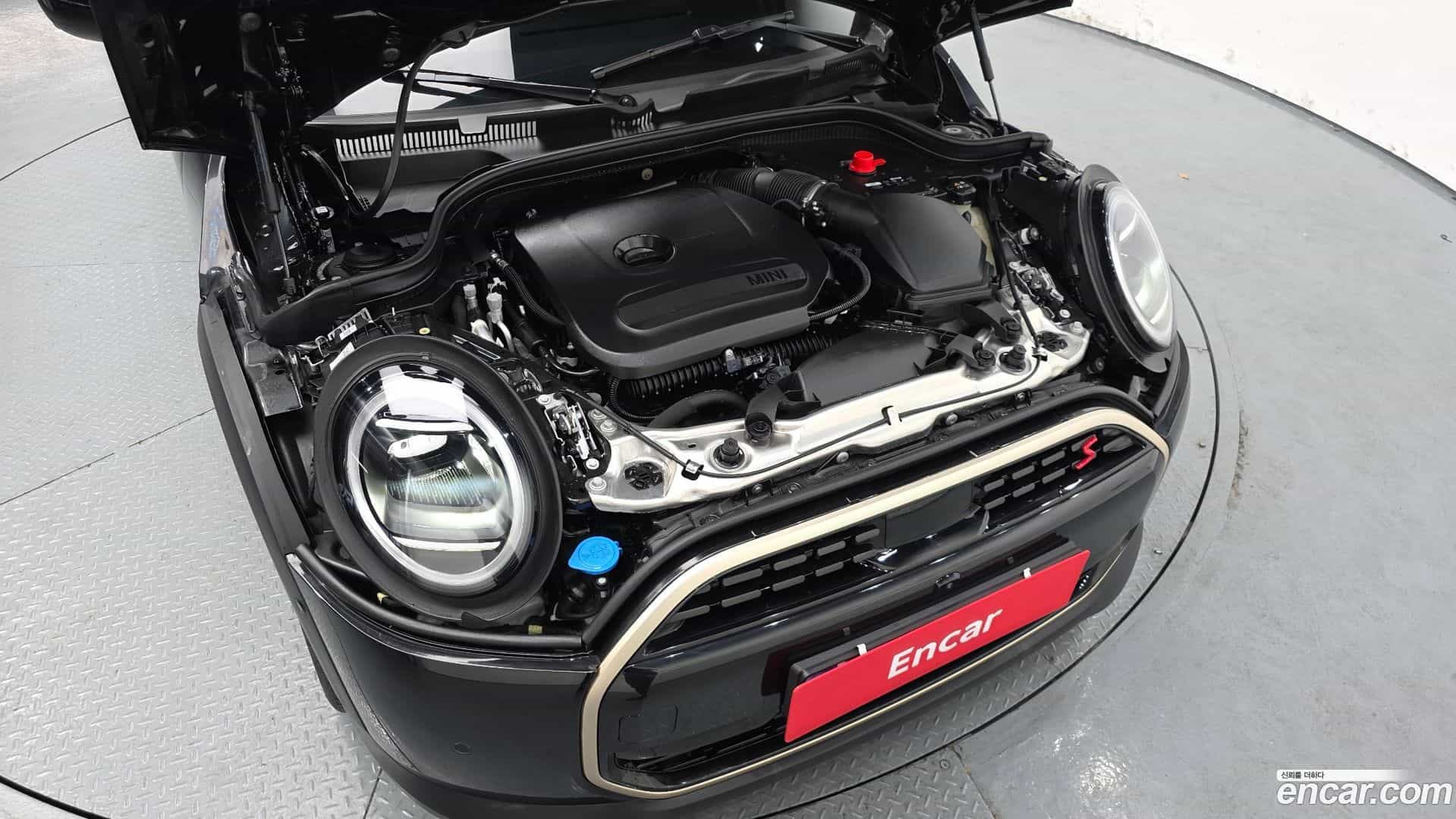 Cooper Mini 2024.10-OUTER-006