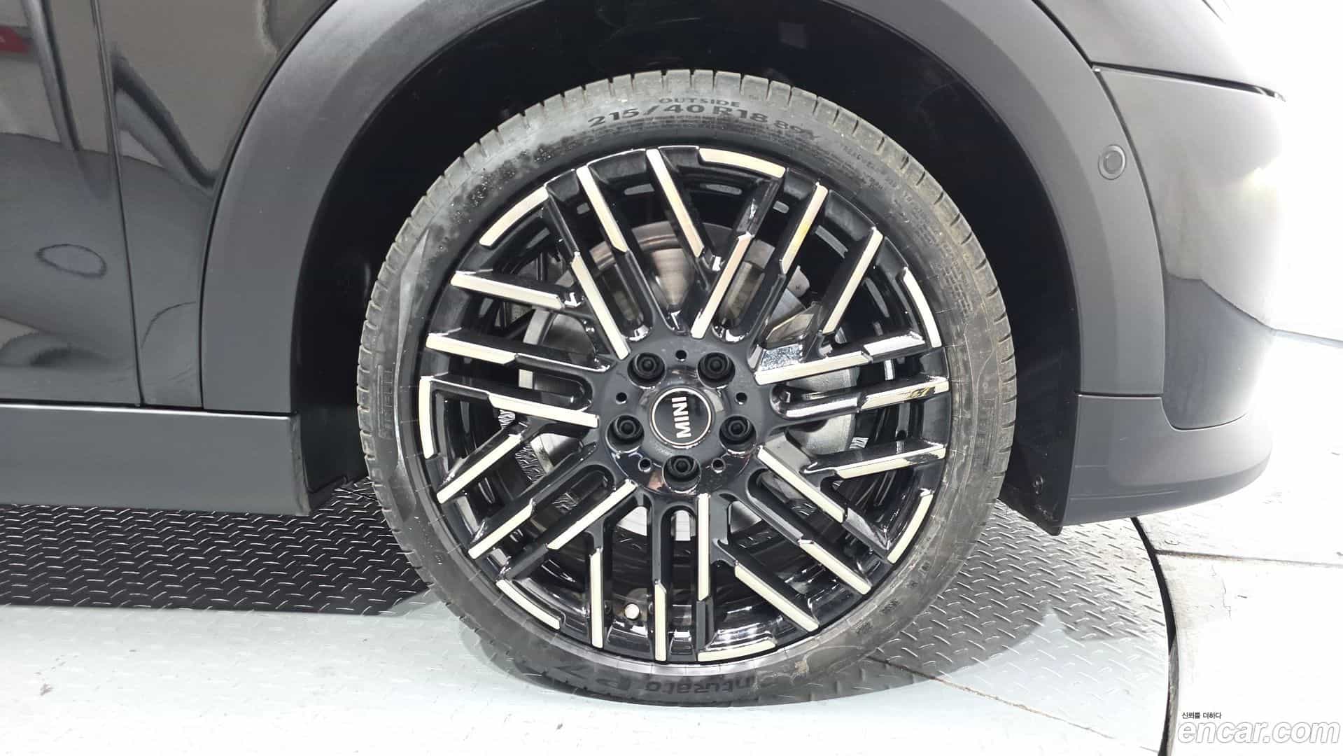 Cooper Mini 2024.10-OUTER-031