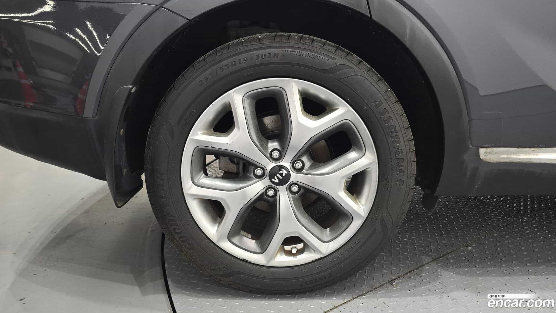 Sorento Kia 2014.9-OUTER-005