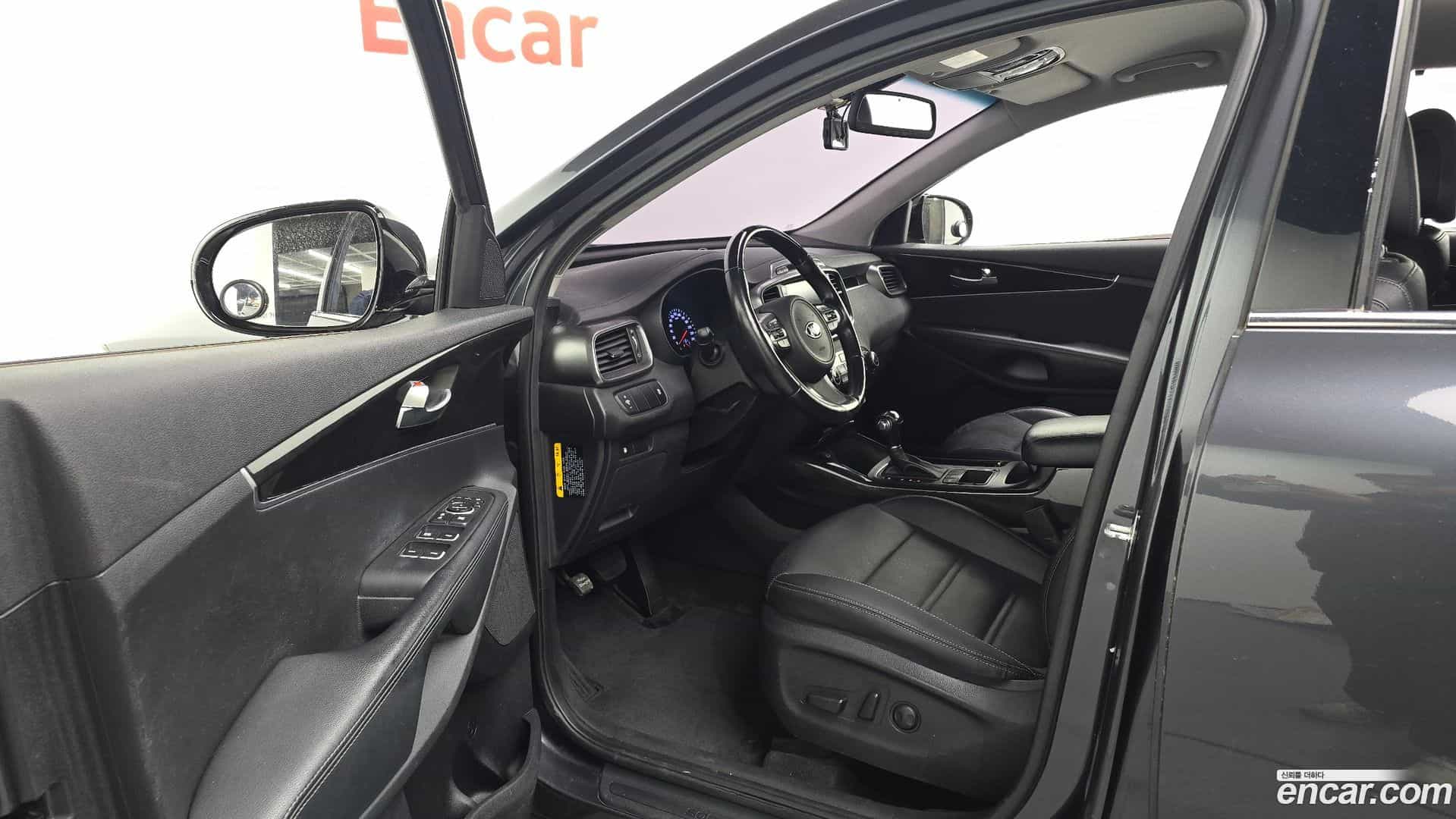 Sorento Kia 2014.9-INNER-010