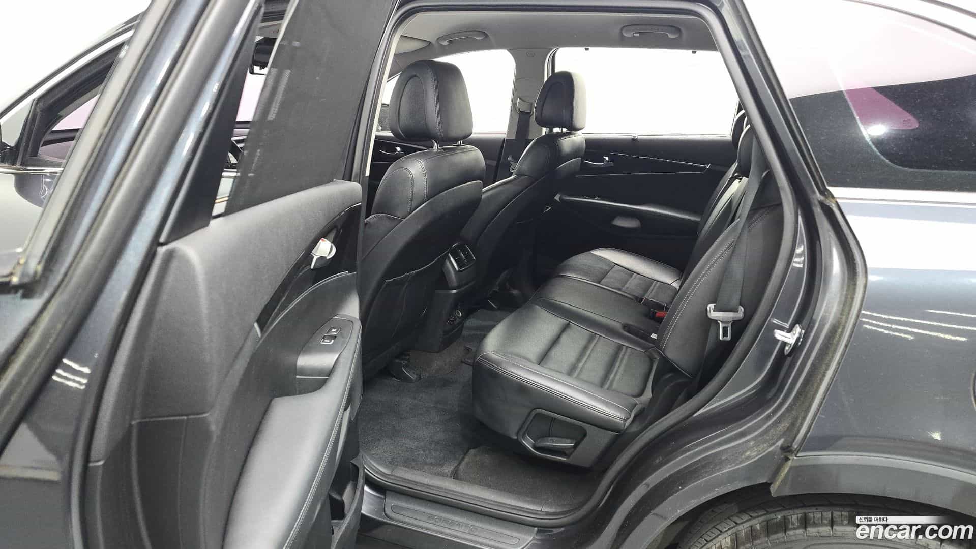 Sorento Kia 2014.9-OPTION-016