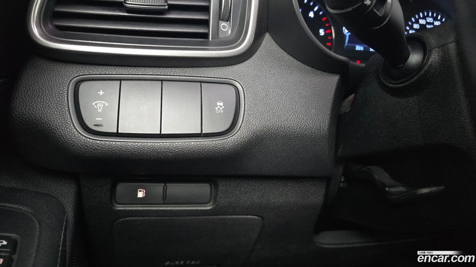 Main__Slider__Photo:Sorento Kia 2014.9-15