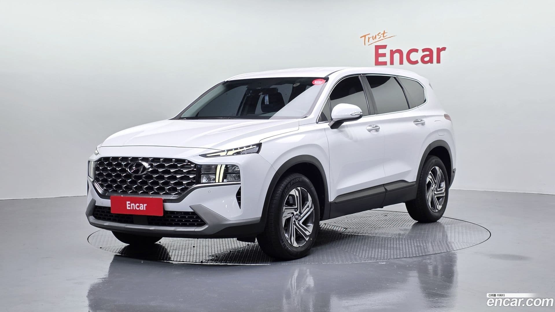 Main__Slider__Photo:Santafe Hyundai 2022.11-0