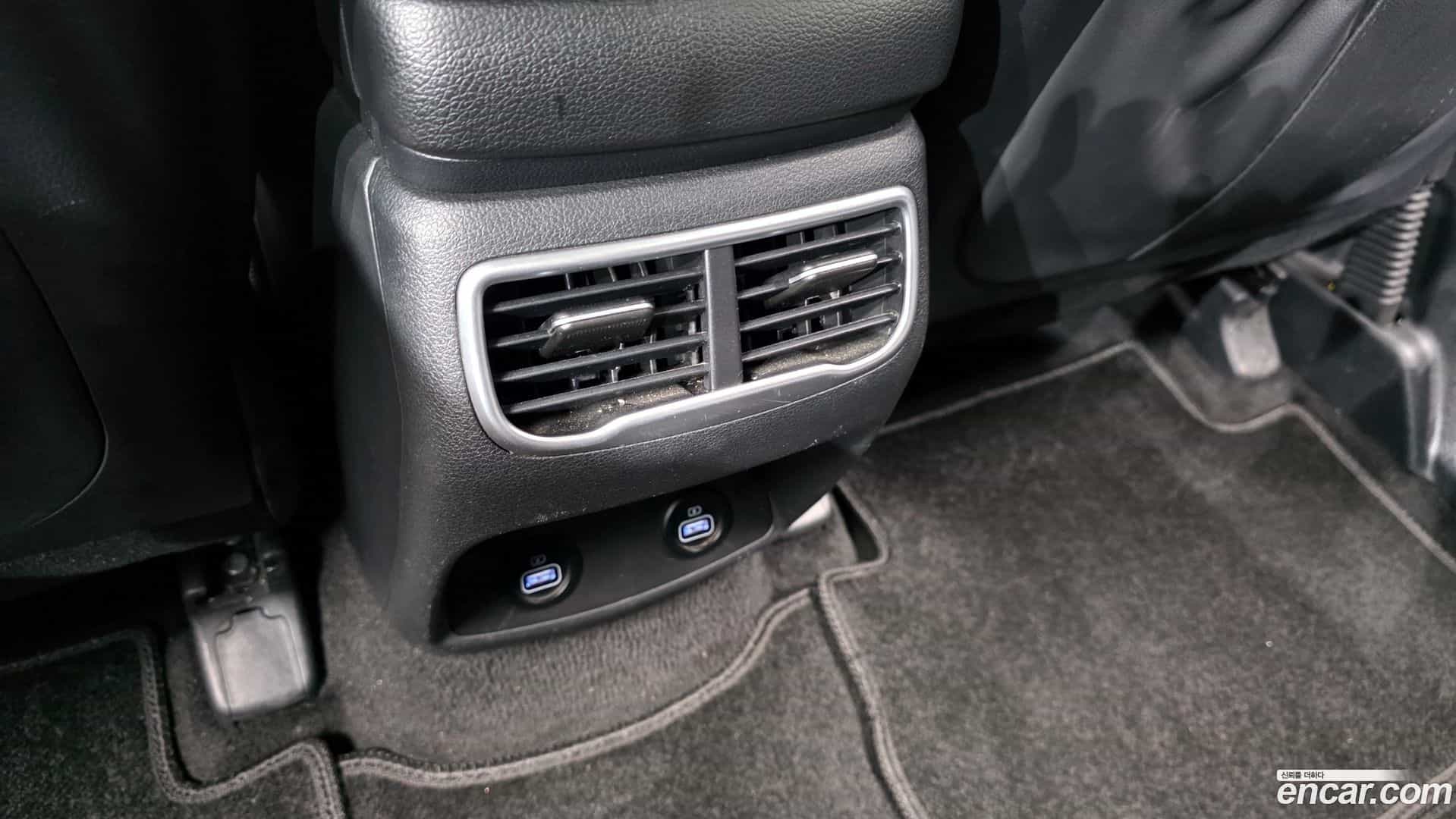 Santafe Hyundai 2022.11-OPTION-044