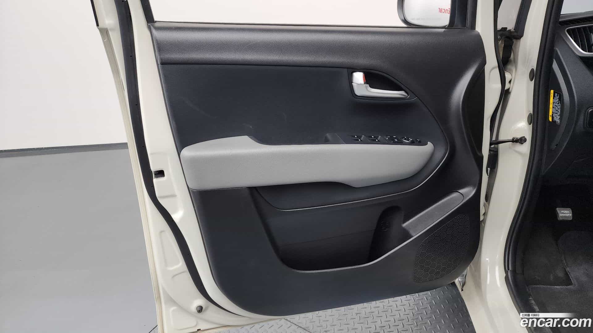 RAY Kia 2020.10-INNER-034