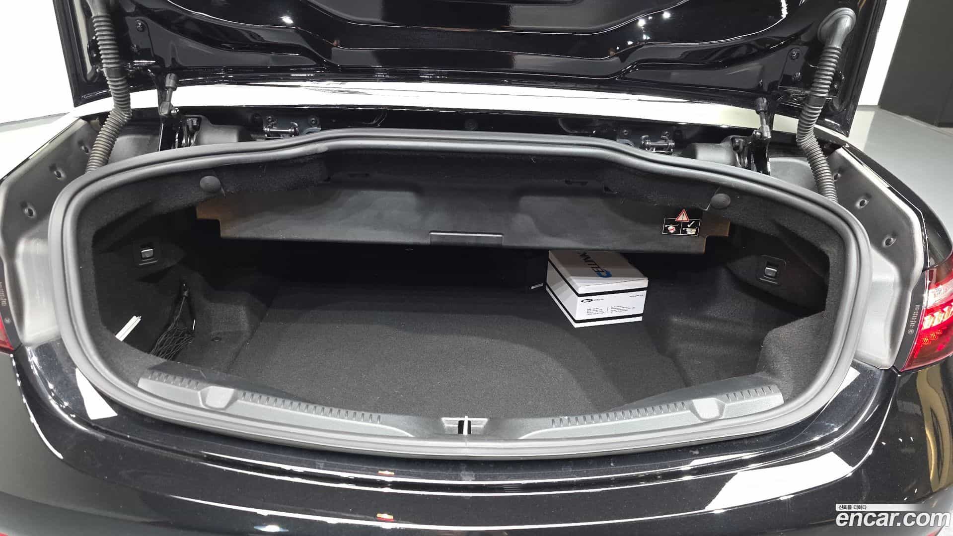 E-Class Mercedes-Benz 2022.2-OPTION-024