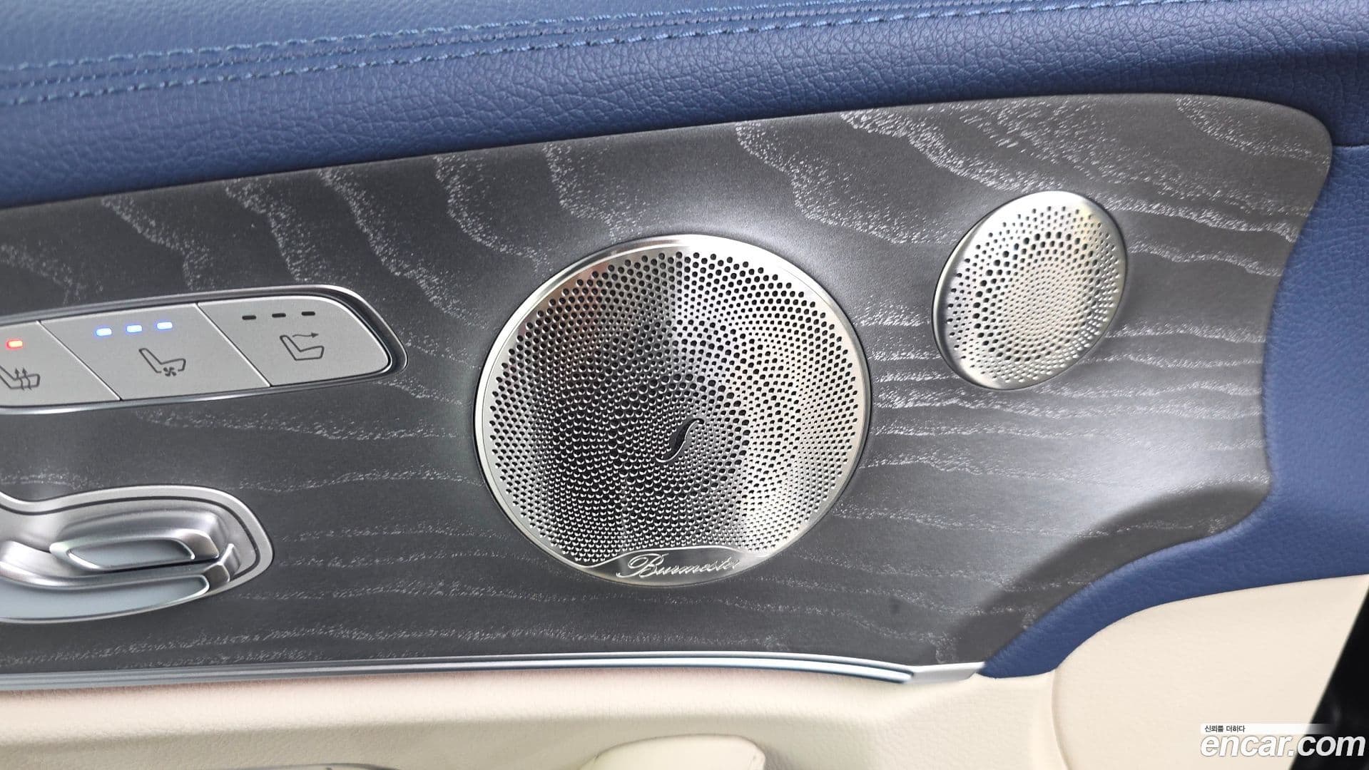 Main__Slider__Photo:E-Class Mercedes-Benz 2022.2-27
