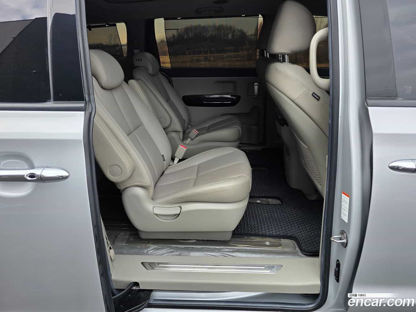 Canival Kia 2019.2-OPTION-020