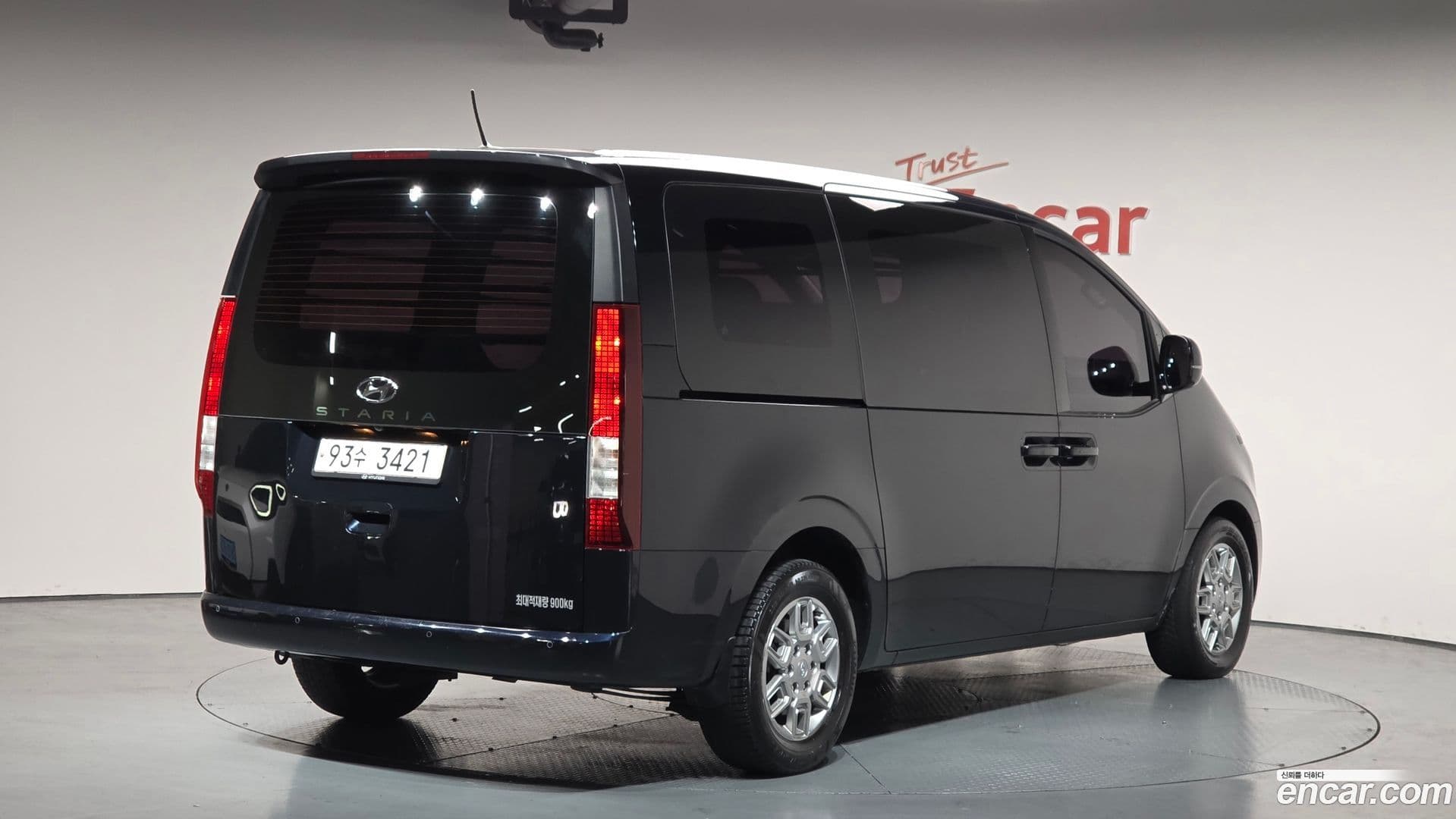 Main__Slider__Photo:Staria Hyundai 2021.5-1