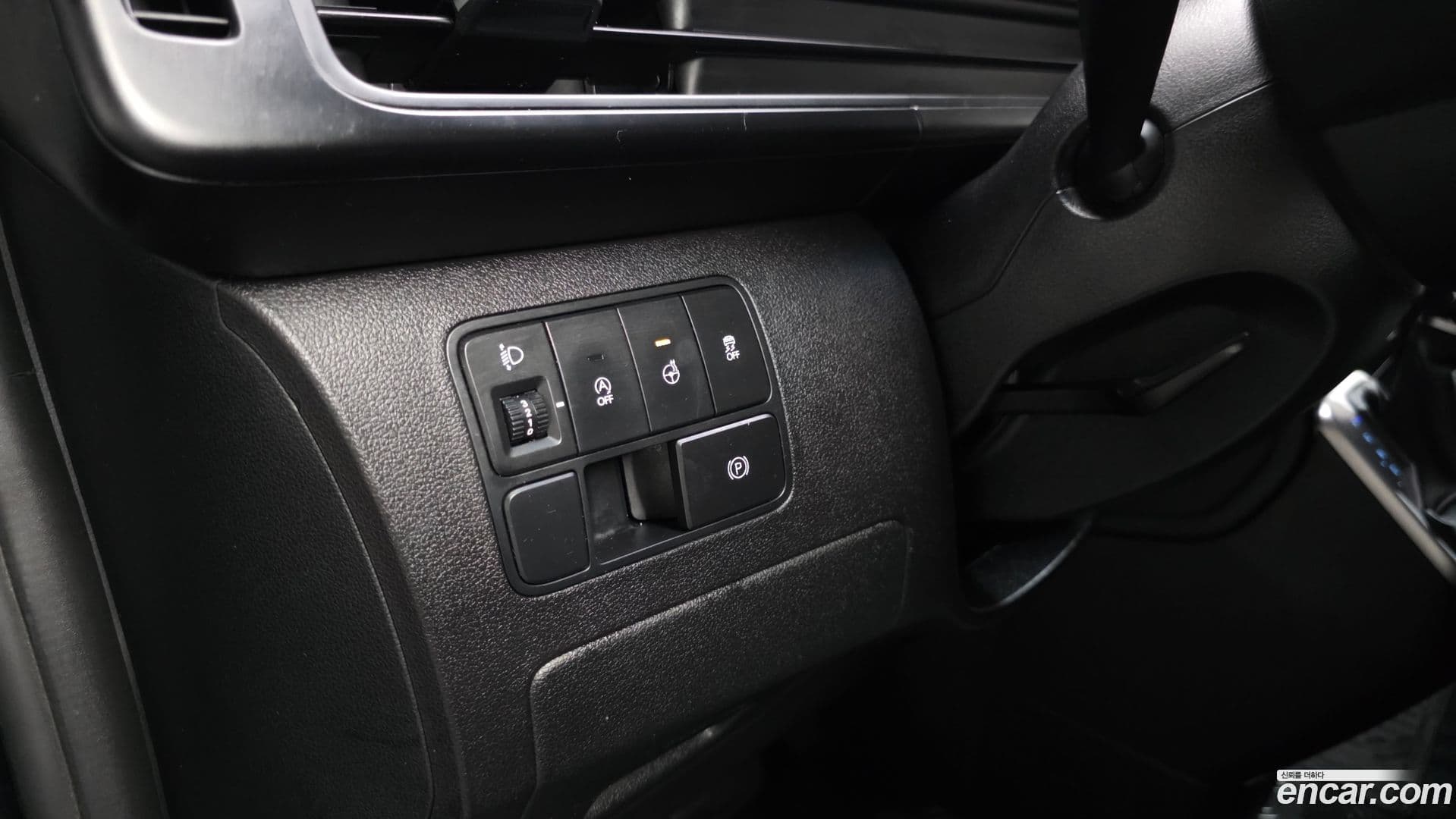 Main__Slider__Photo:Staria Hyundai 2021.5-17