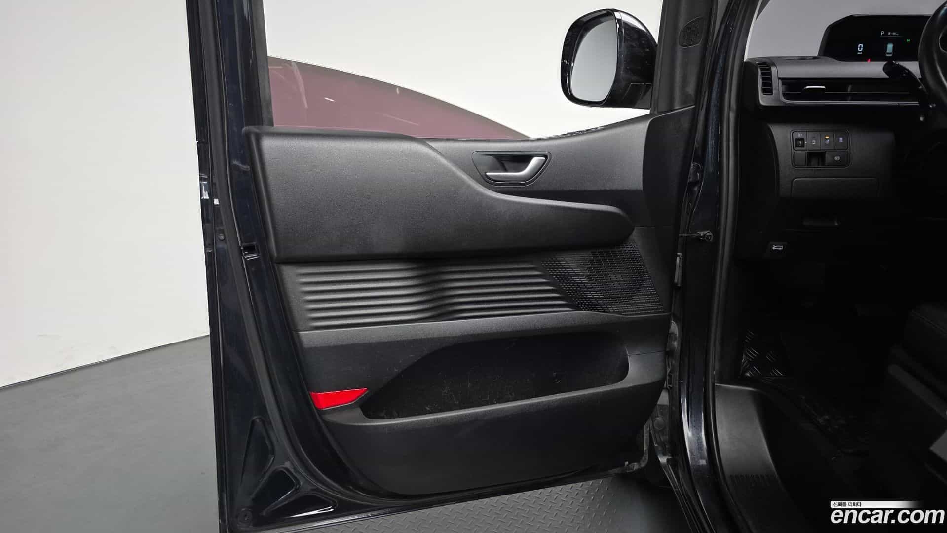 Staria Hyundai 2021.5-INNER-035