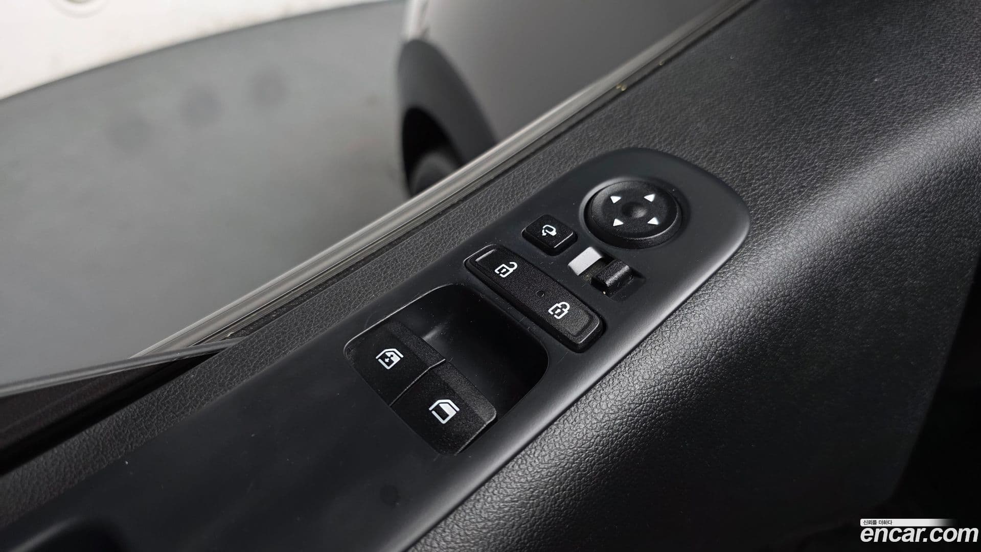 Main__Slider__Photo:Staria Hyundai 2021.5-29