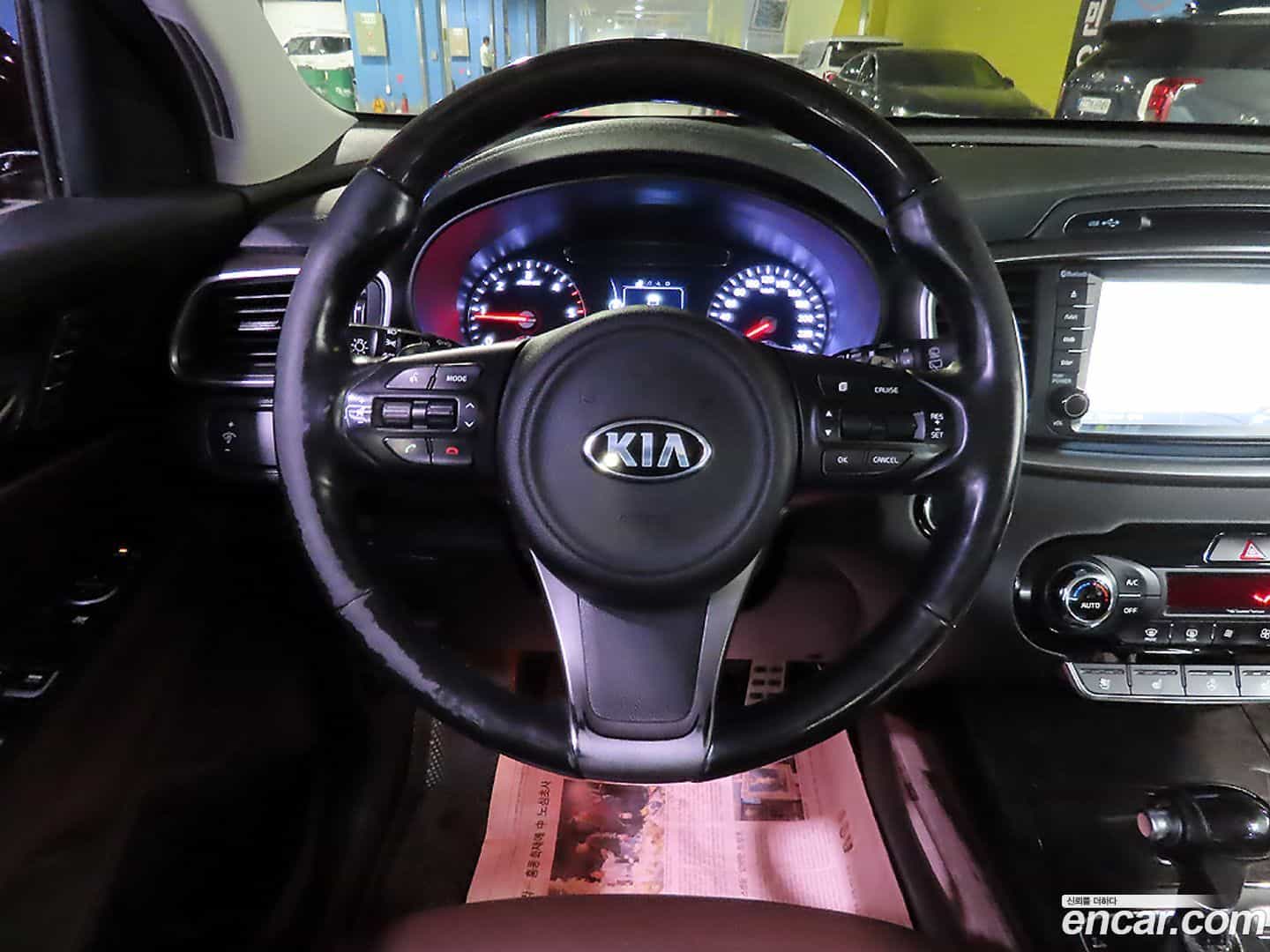 Sorento Kia 2017.1-INNER-010