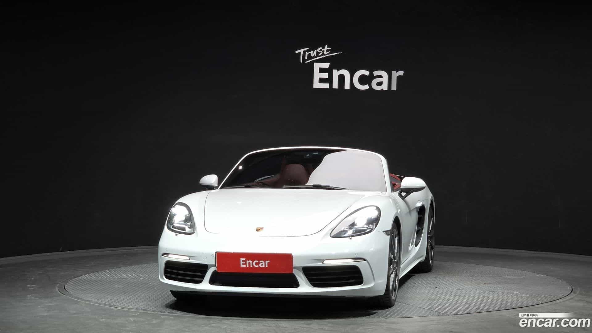 718 Porsche 2017.4-OUTER-003