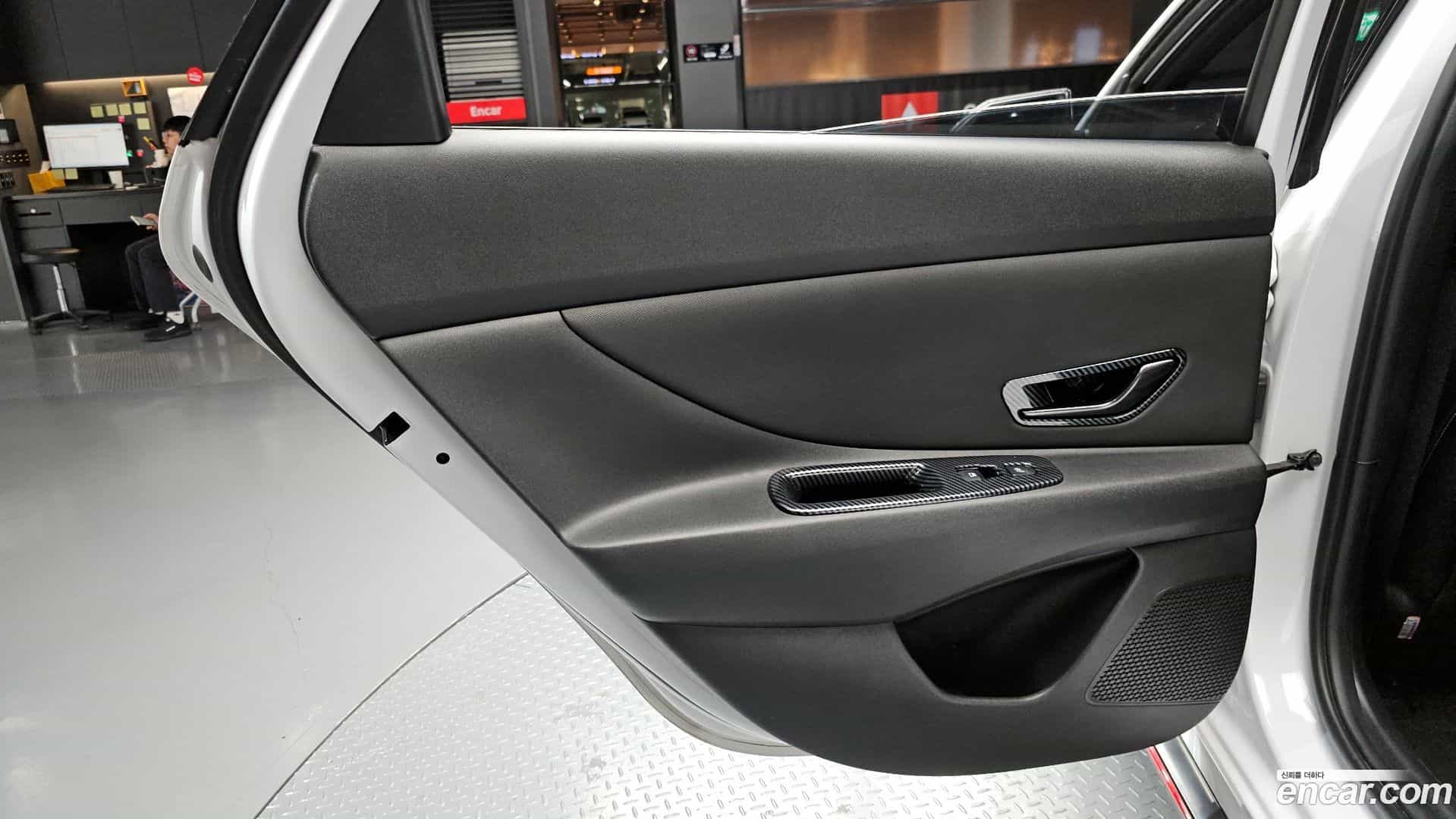 AVANTE Hyundai 2021.7-INNER-035