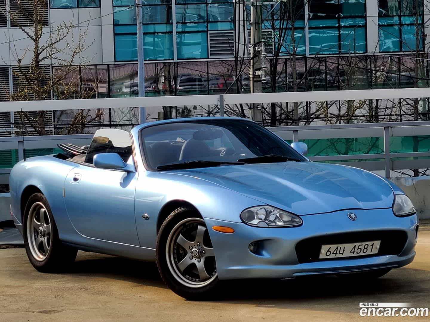 XK8 Jaguar 1999.11-OUTER-002