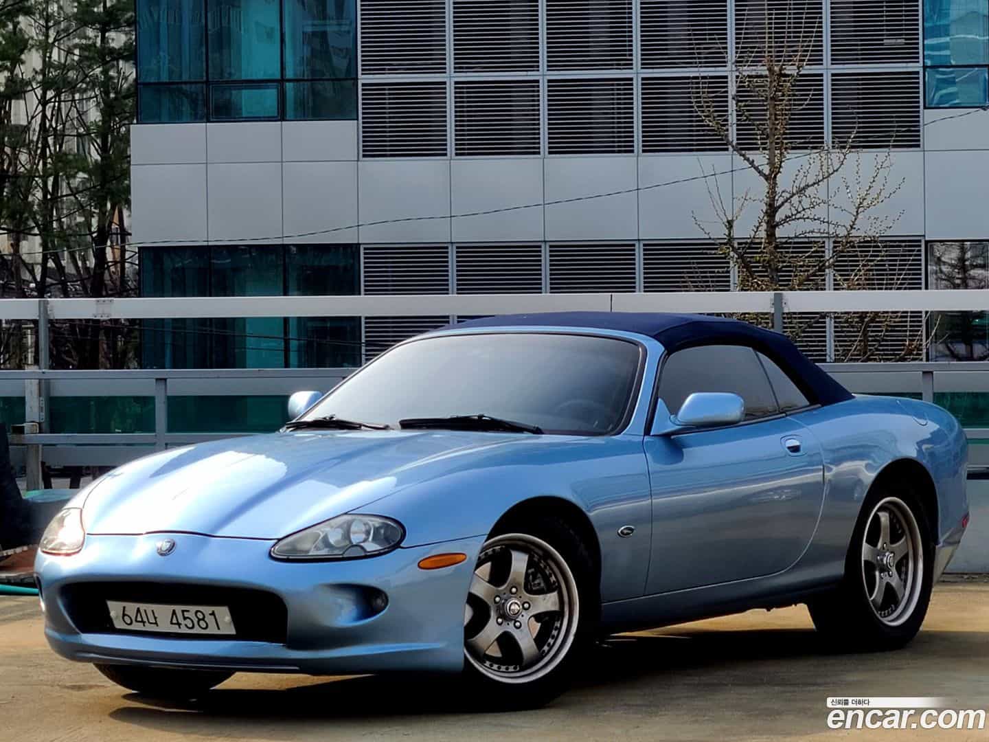 XK8 Jaguar 1999.11-OUTER-003