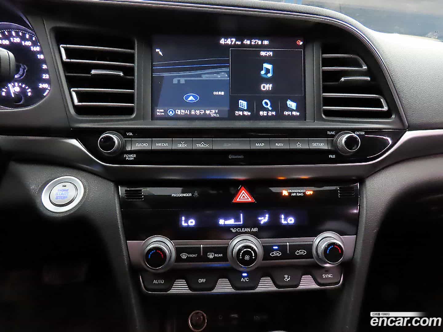 AVANTE Hyundai 2019.6-OPTION-016