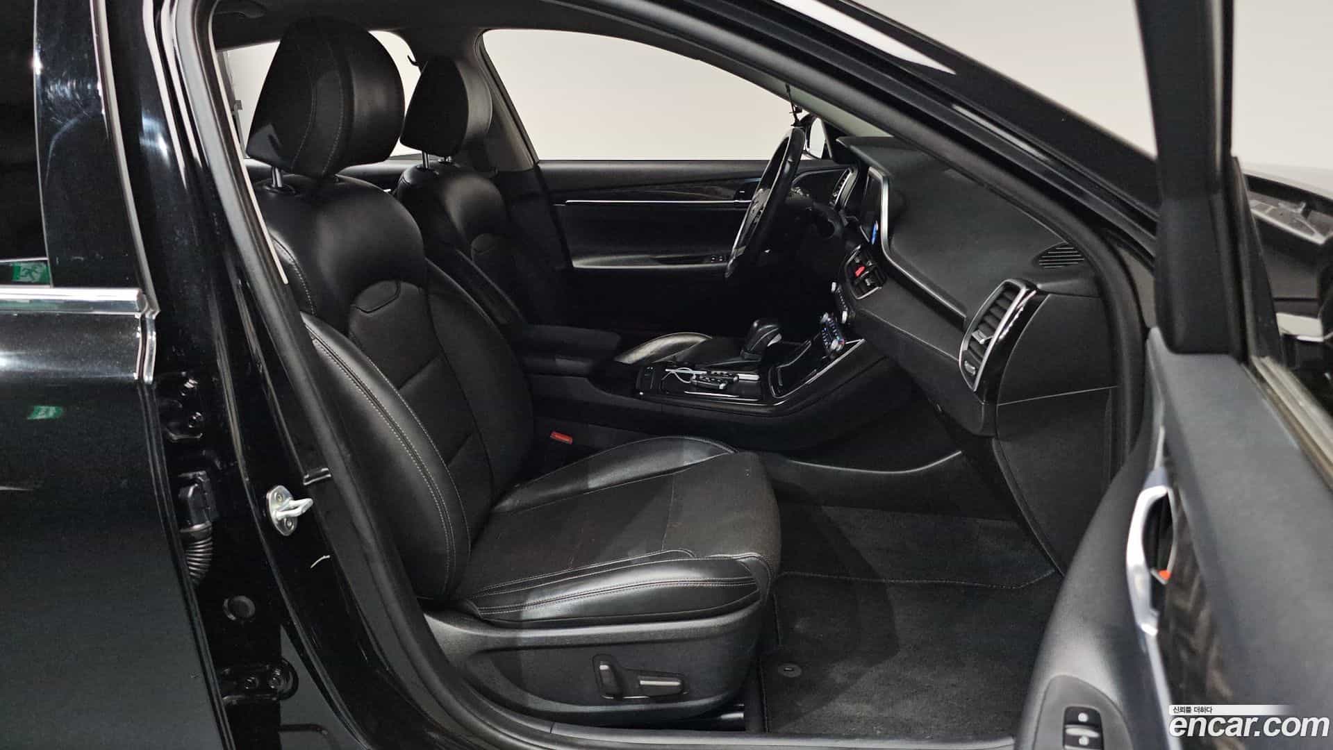 Grandeur Hyundai 2019.6-OPTION-016