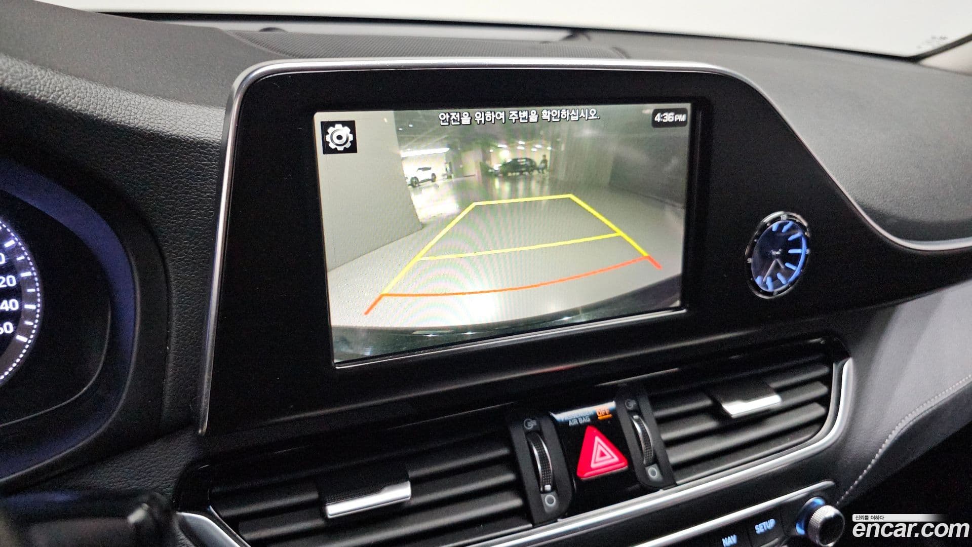 Main__Slider__Photo:Grandeur Hyundai 2019.6-14