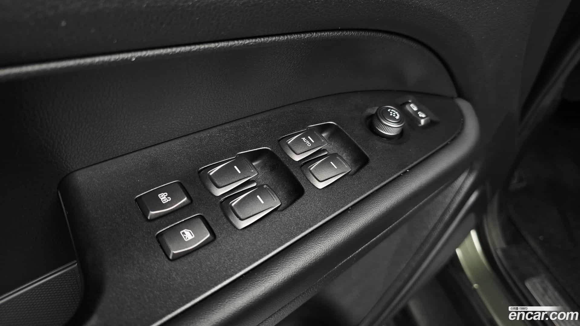 Rexton KG Mobility 2023.0-OPTION-018